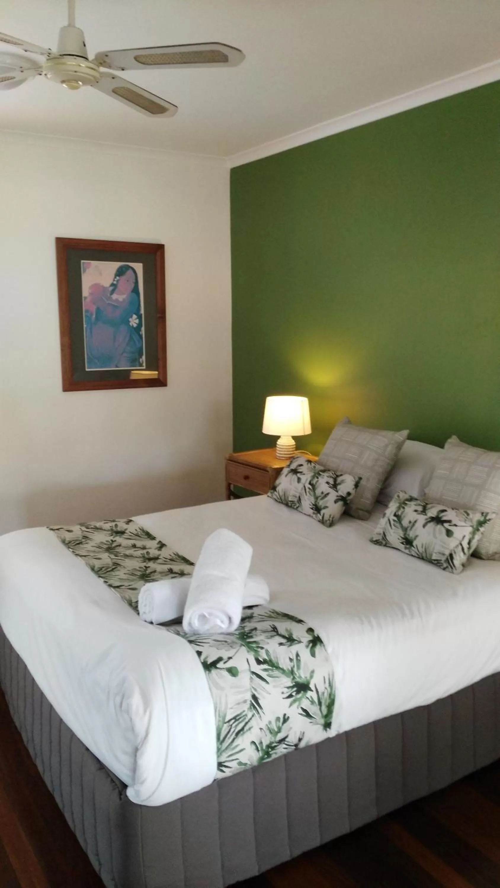 Bedroom, Bed in South Pacific Resort & Spa Noosa