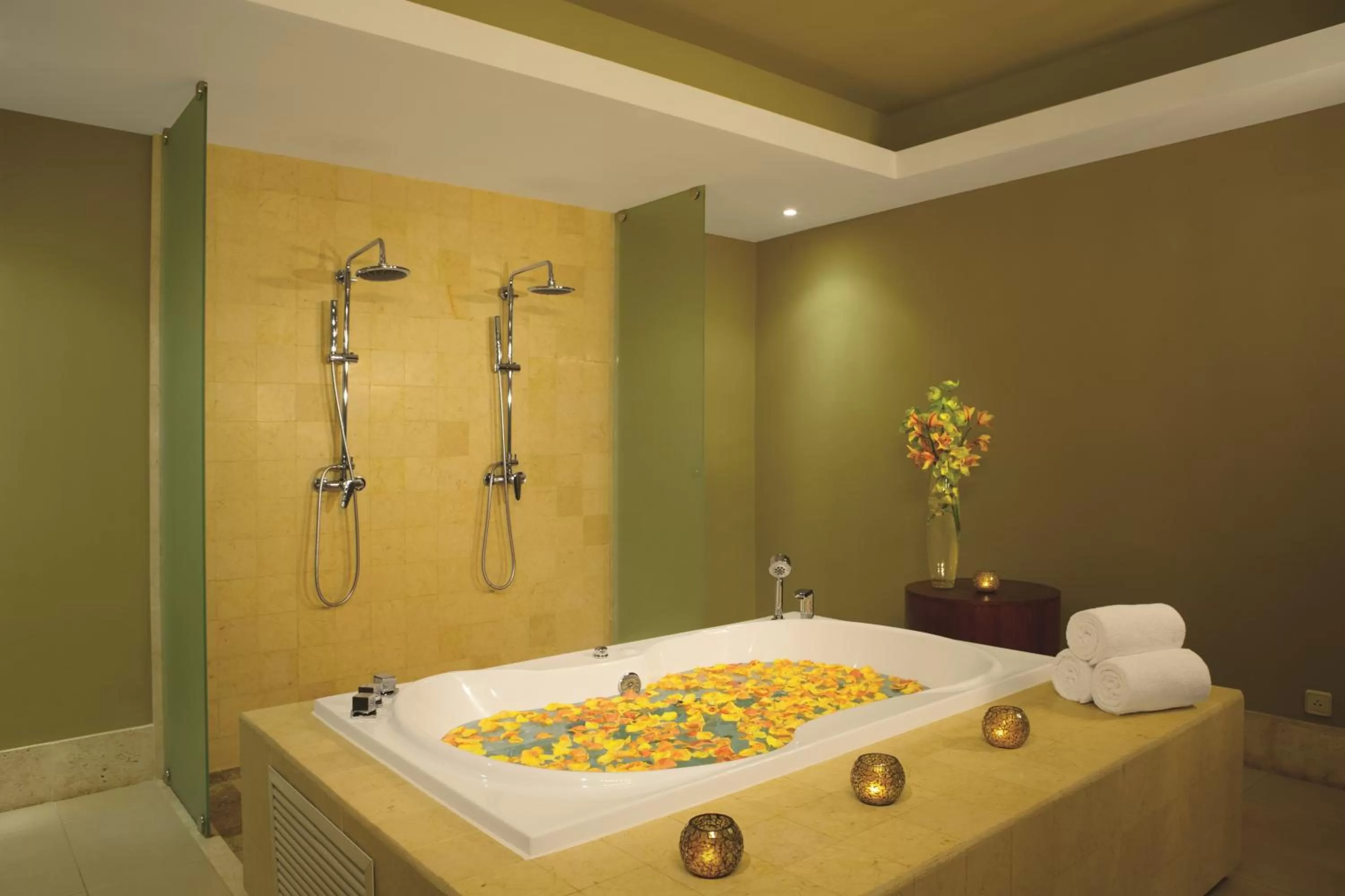Bathroom in Dreams Royal Beach Punta Cana - All Inclusive