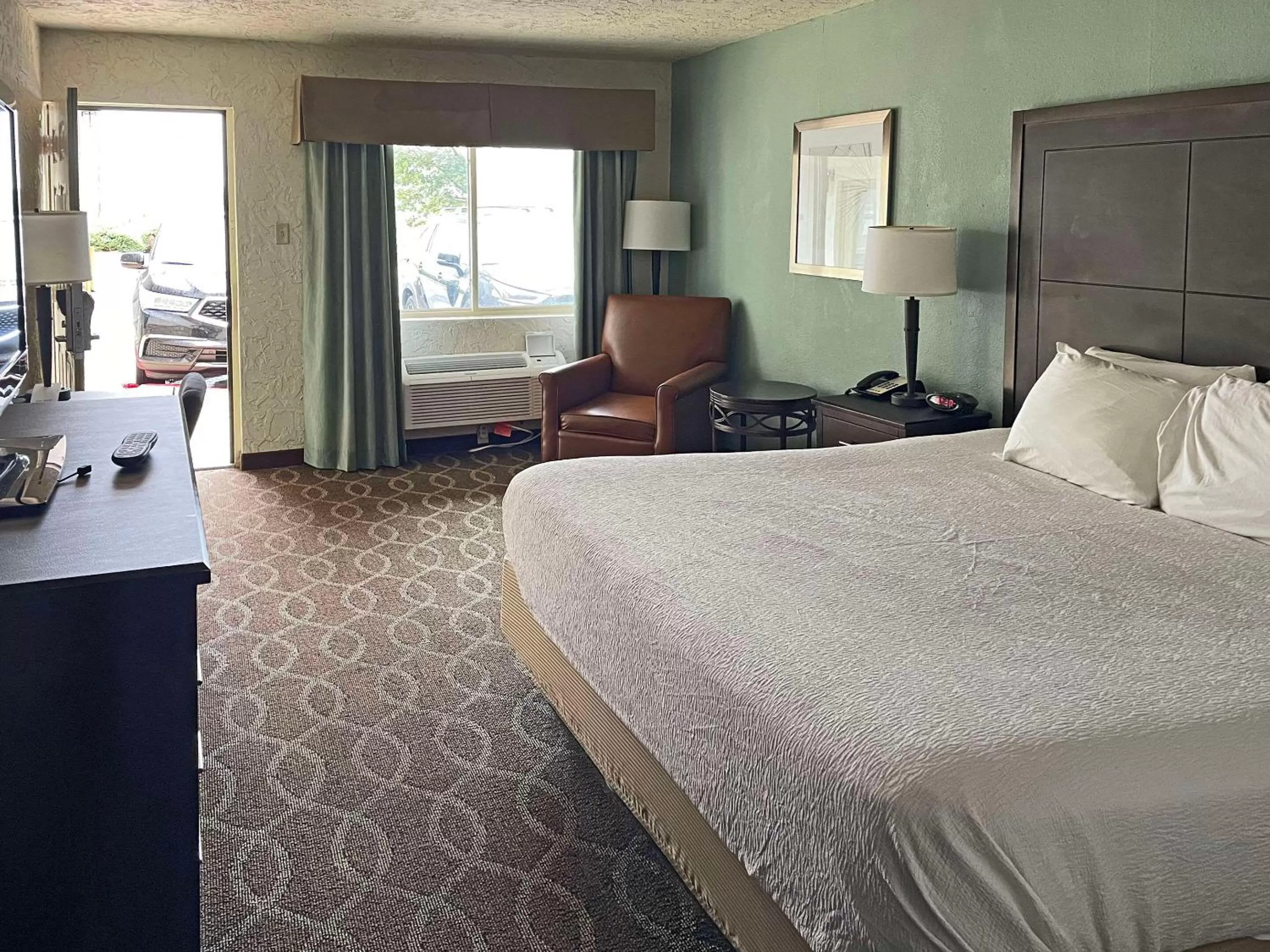 Bedroom, Bed in Quality Inn Clinton North