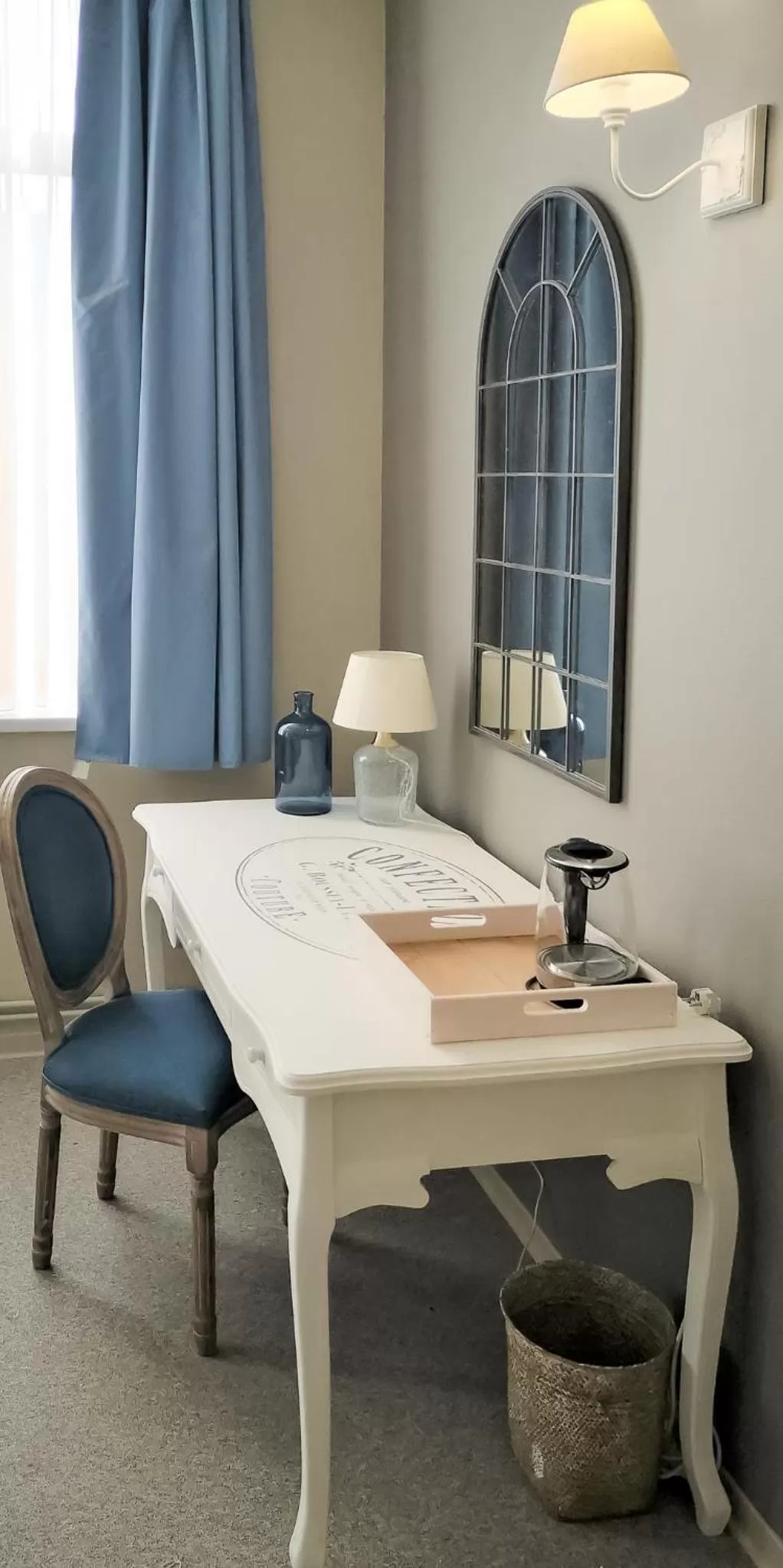 Decorative detail in Centre Bol Vert