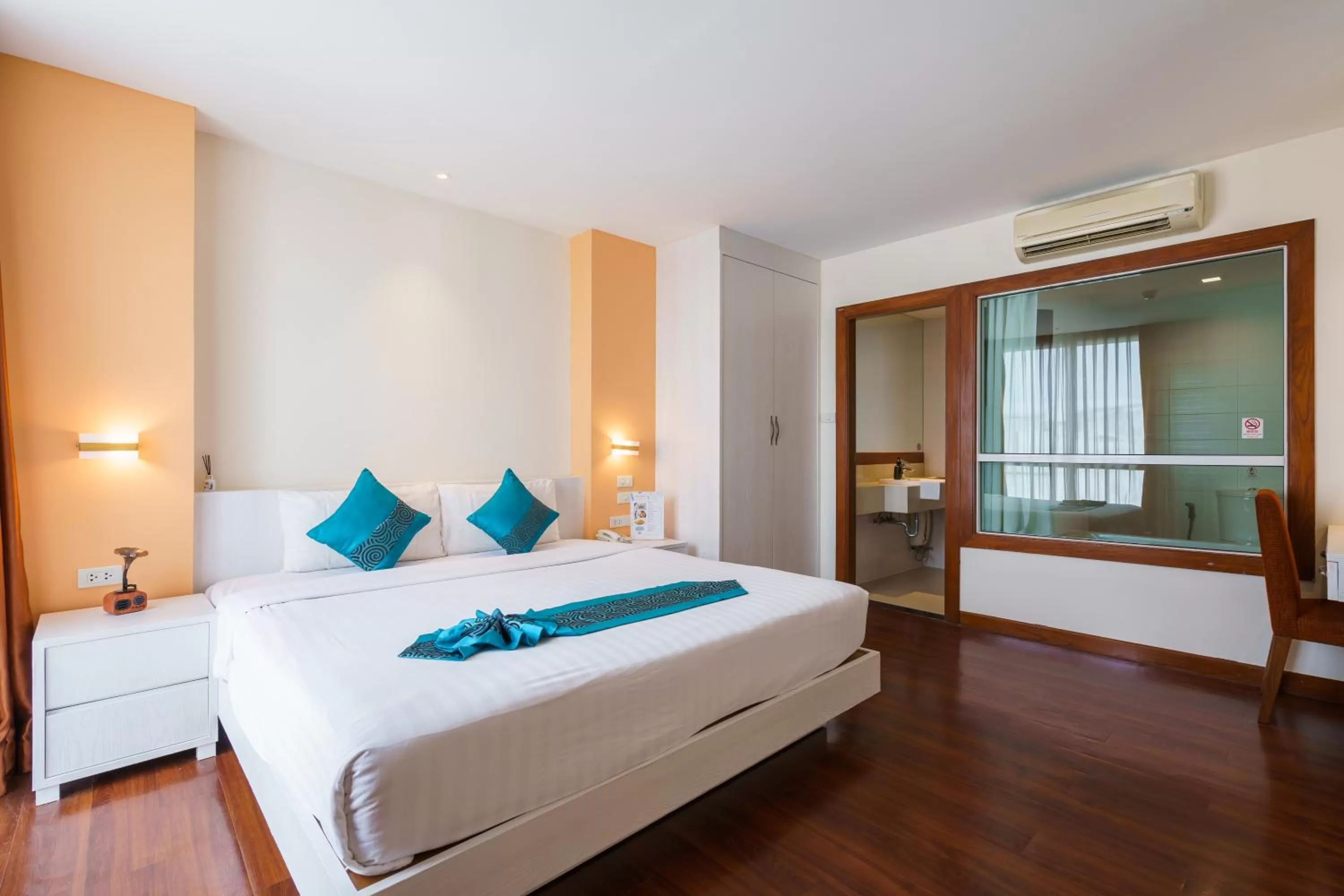 Bed in Lantana Resort Hotel Bangkok