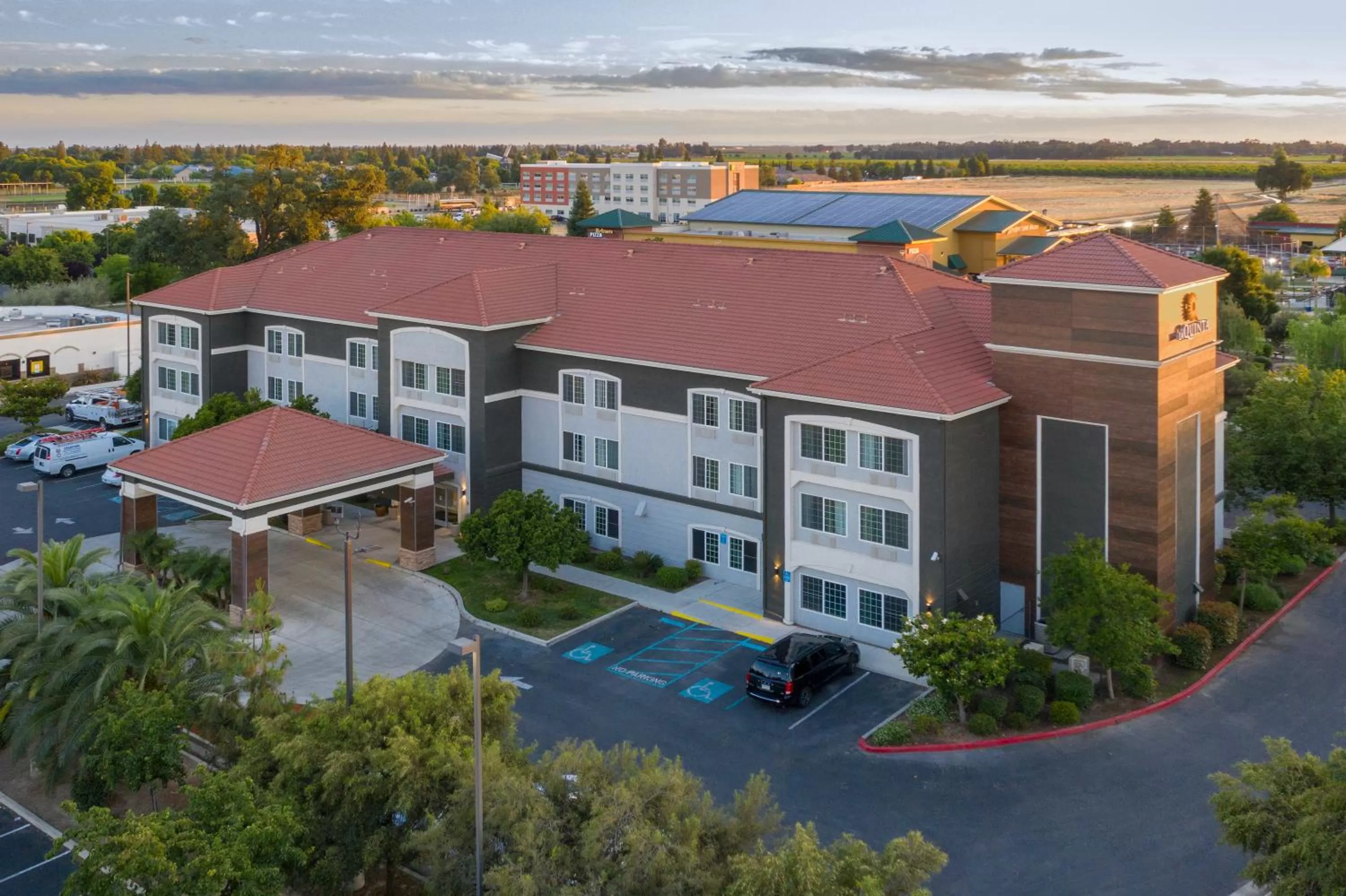 Bird's eye view in La Quinta by Wyndham Visalia/Sequoia Gateway