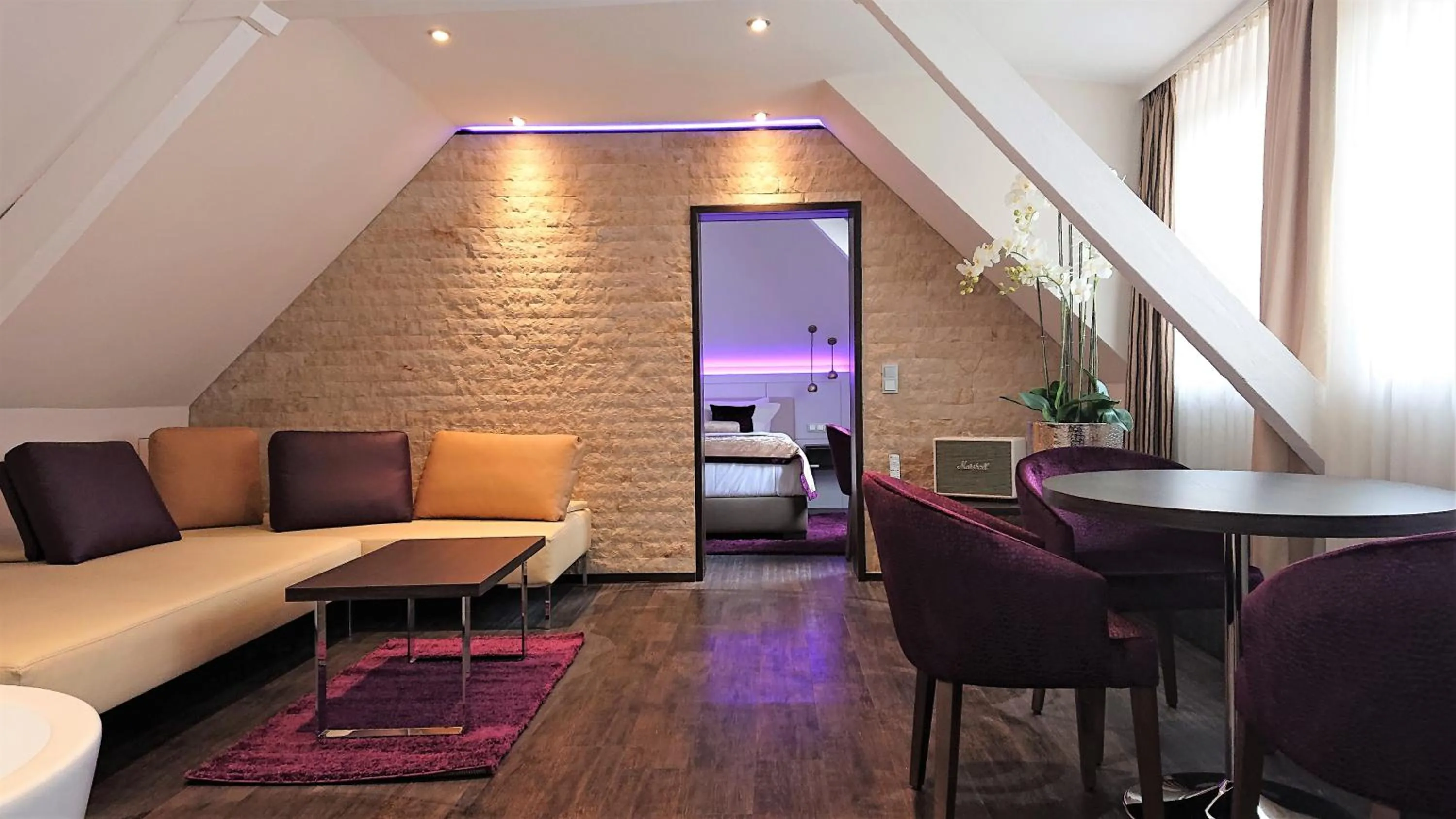 Living room in Hotel Merkur - Superior