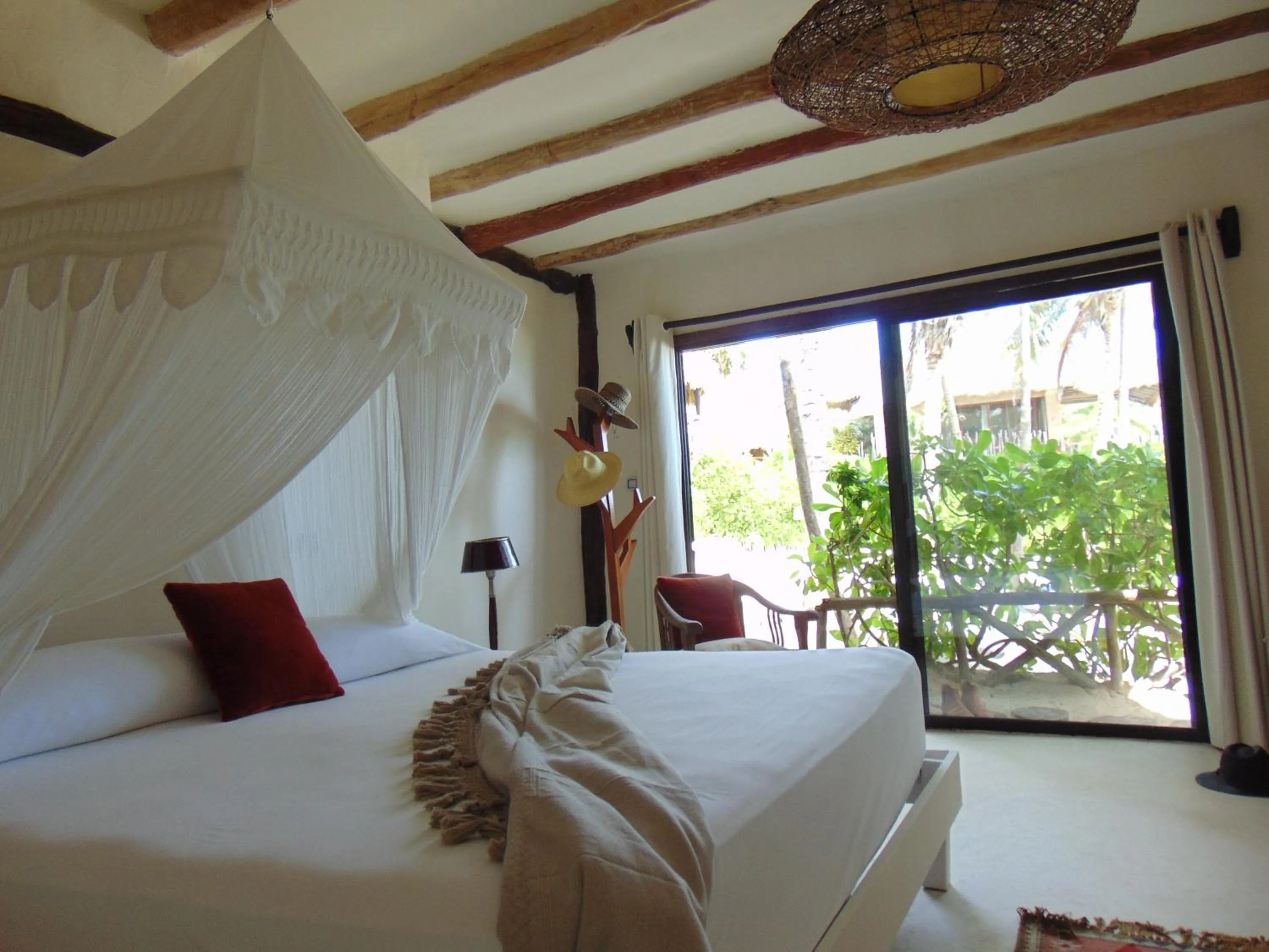 Standard Queen Room in LUV Tulum