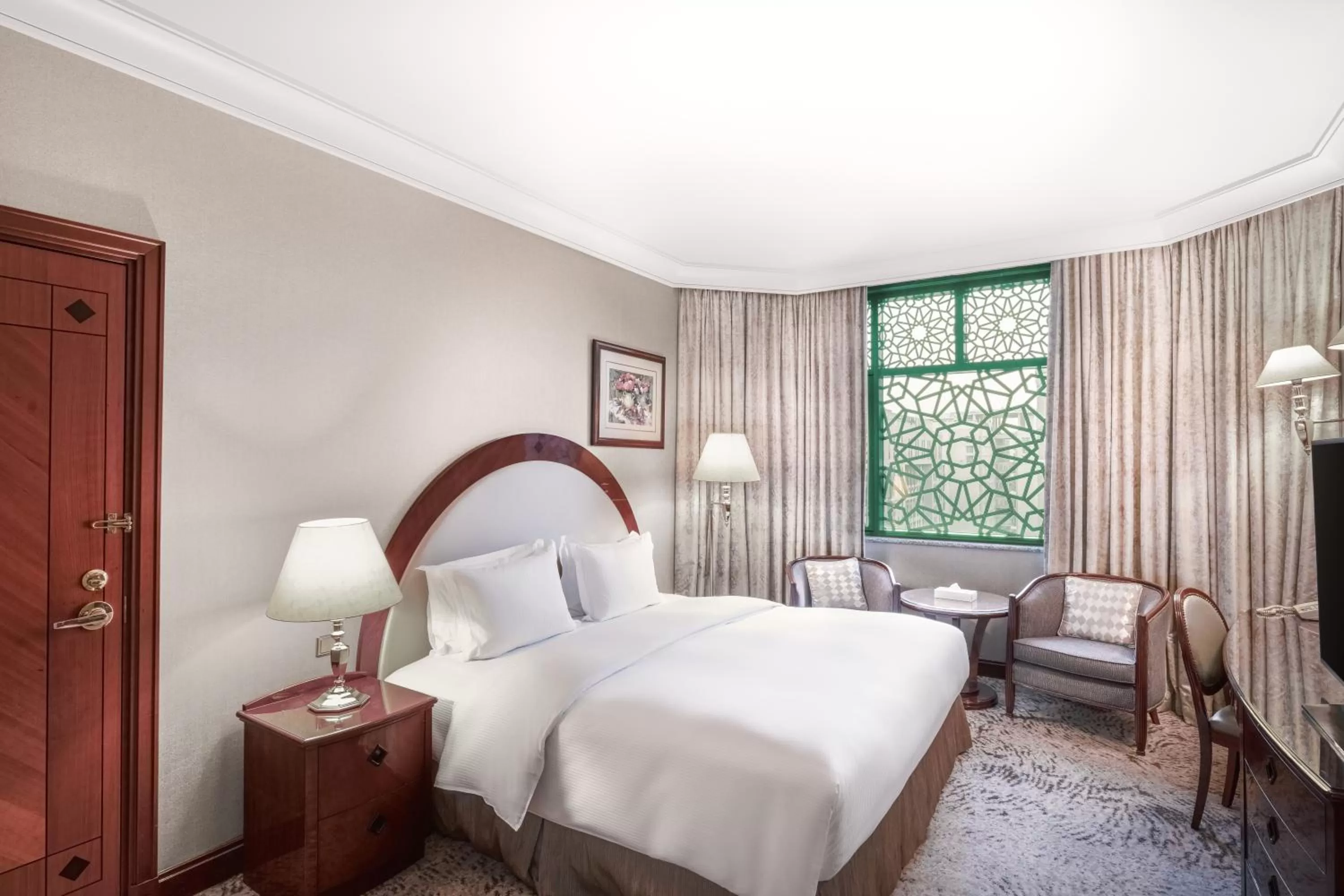 Photo of the whole room, Bed in Madinah Hilton Hotel