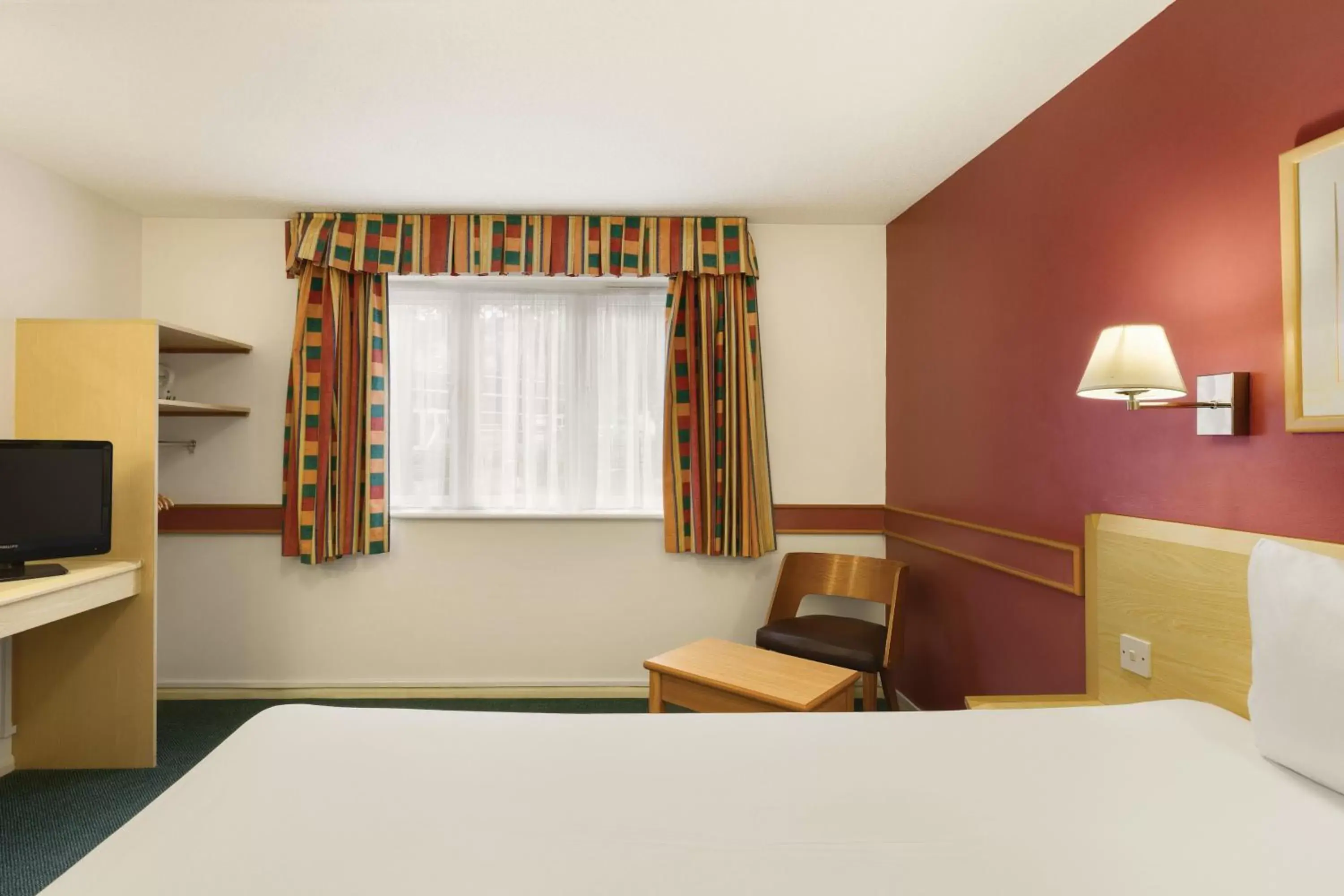 Standard Twin Room in Ramada London South Mimms Standard Twin Room in Ramada London South Mimms