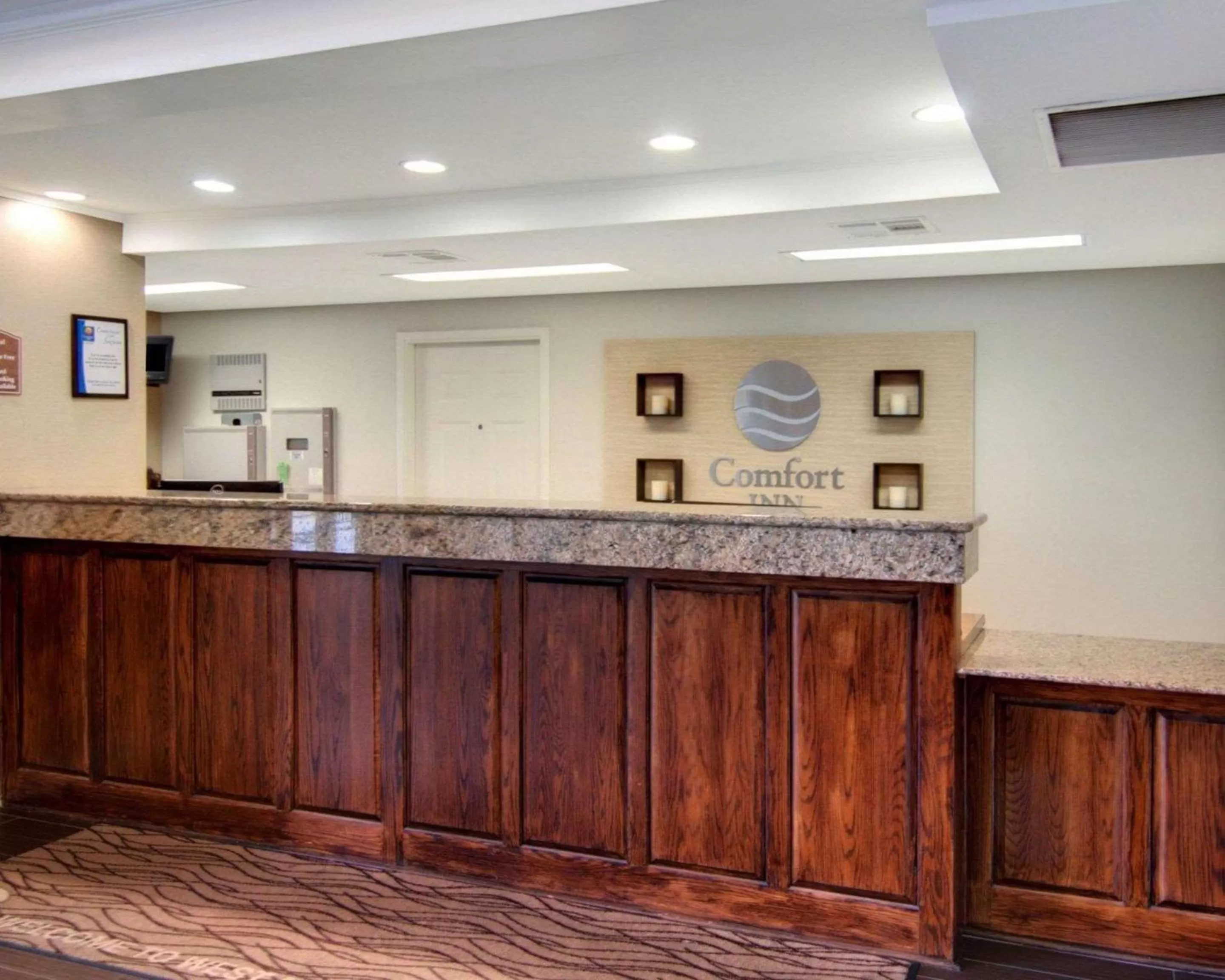 Lobby or reception in Comfort Inn West Monroe near Sports & Events Center