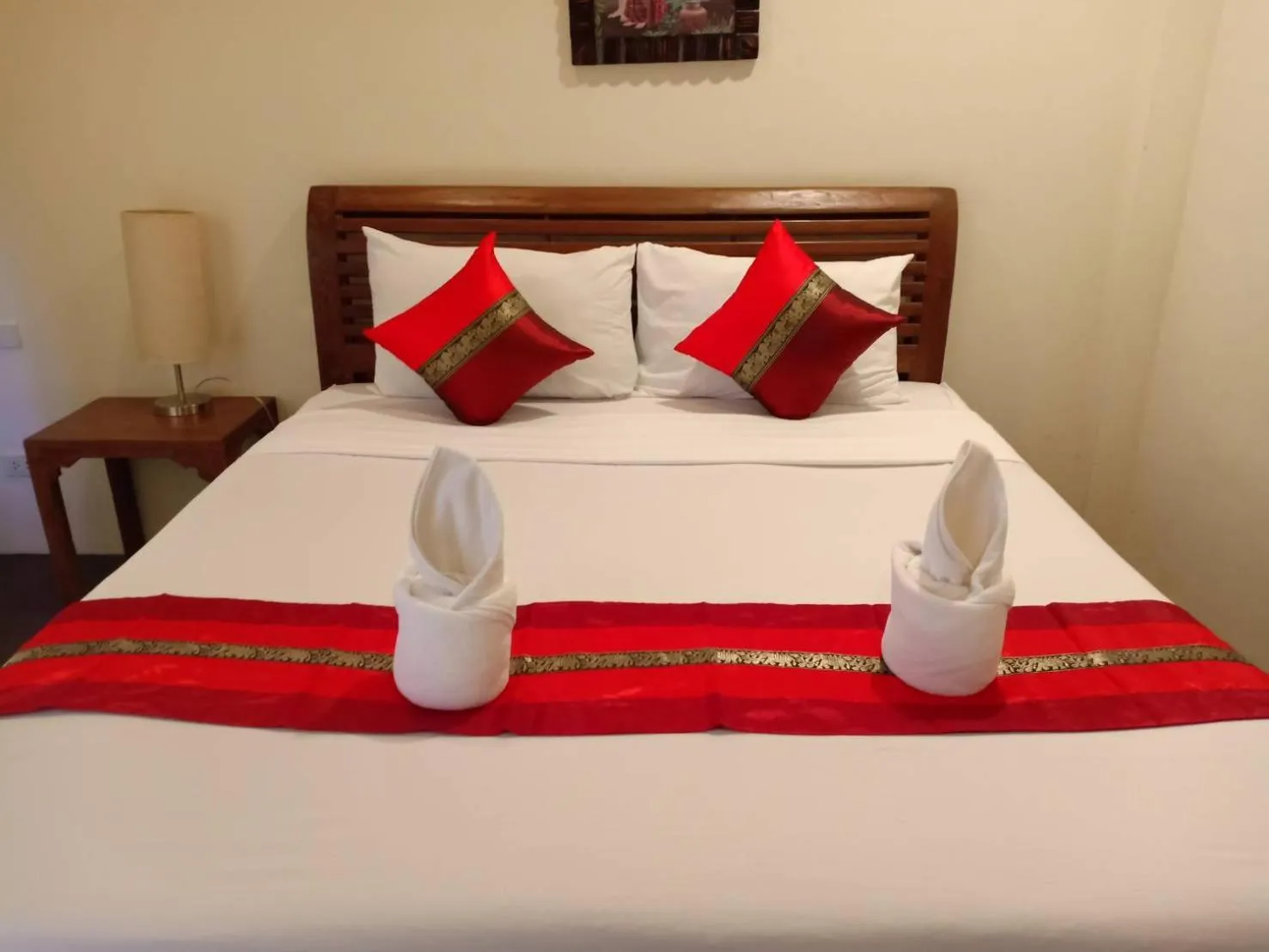 Bed in Home Inn Pai Garden