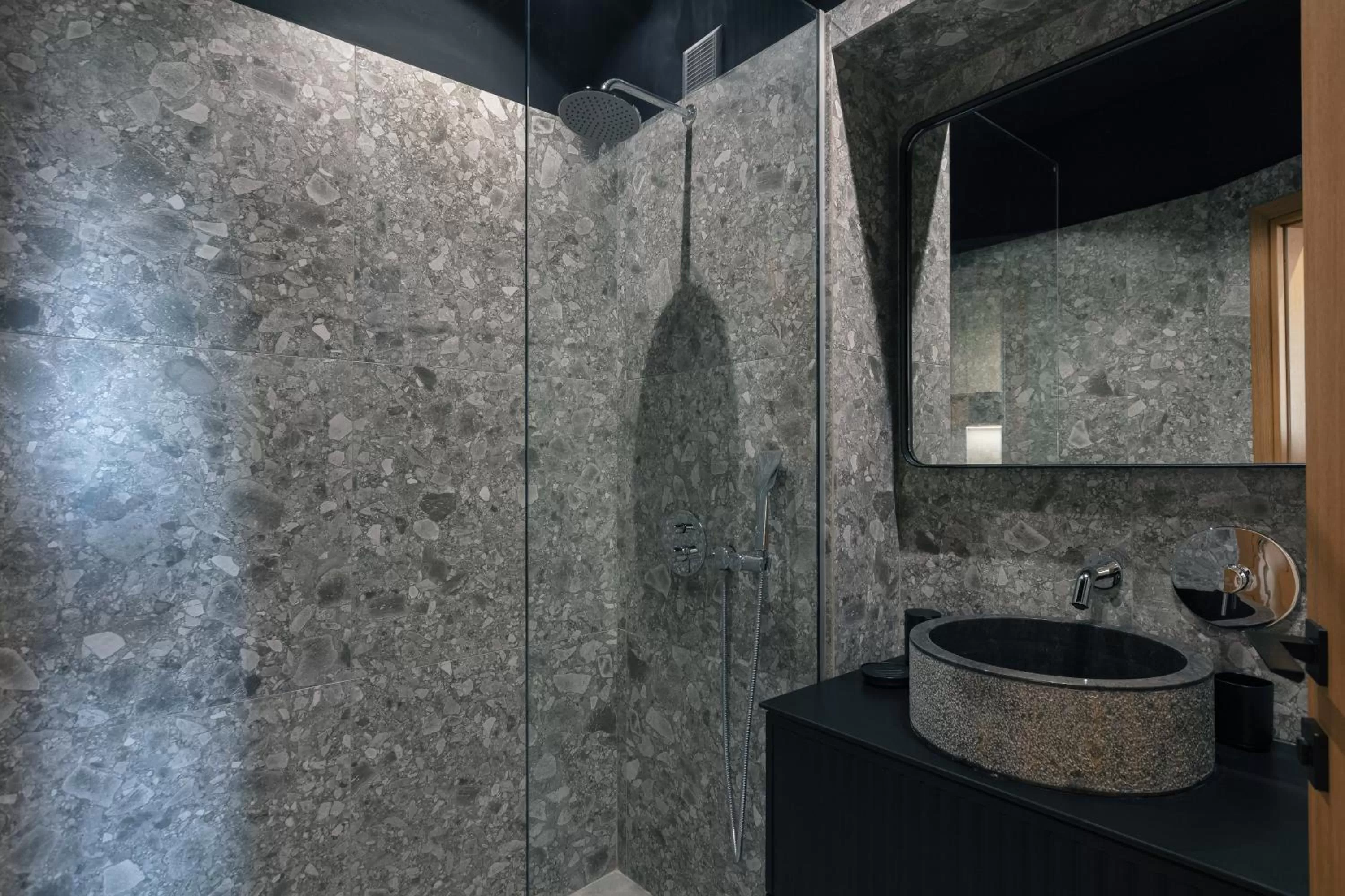 Bathroom in Chapter 02 Gallery Suites