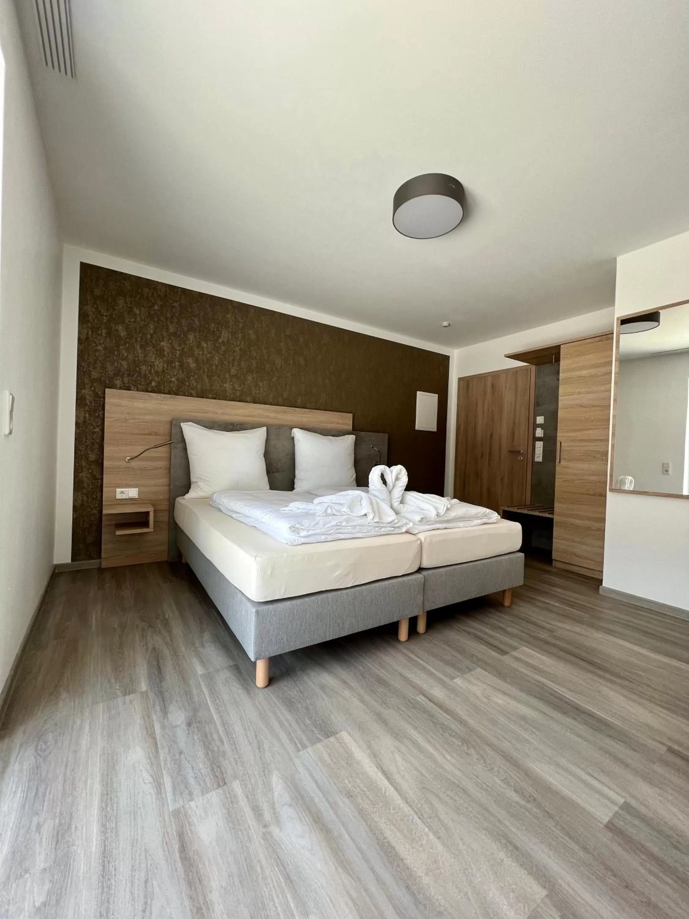 Photo of the whole room, Bed in Hotel Ocean