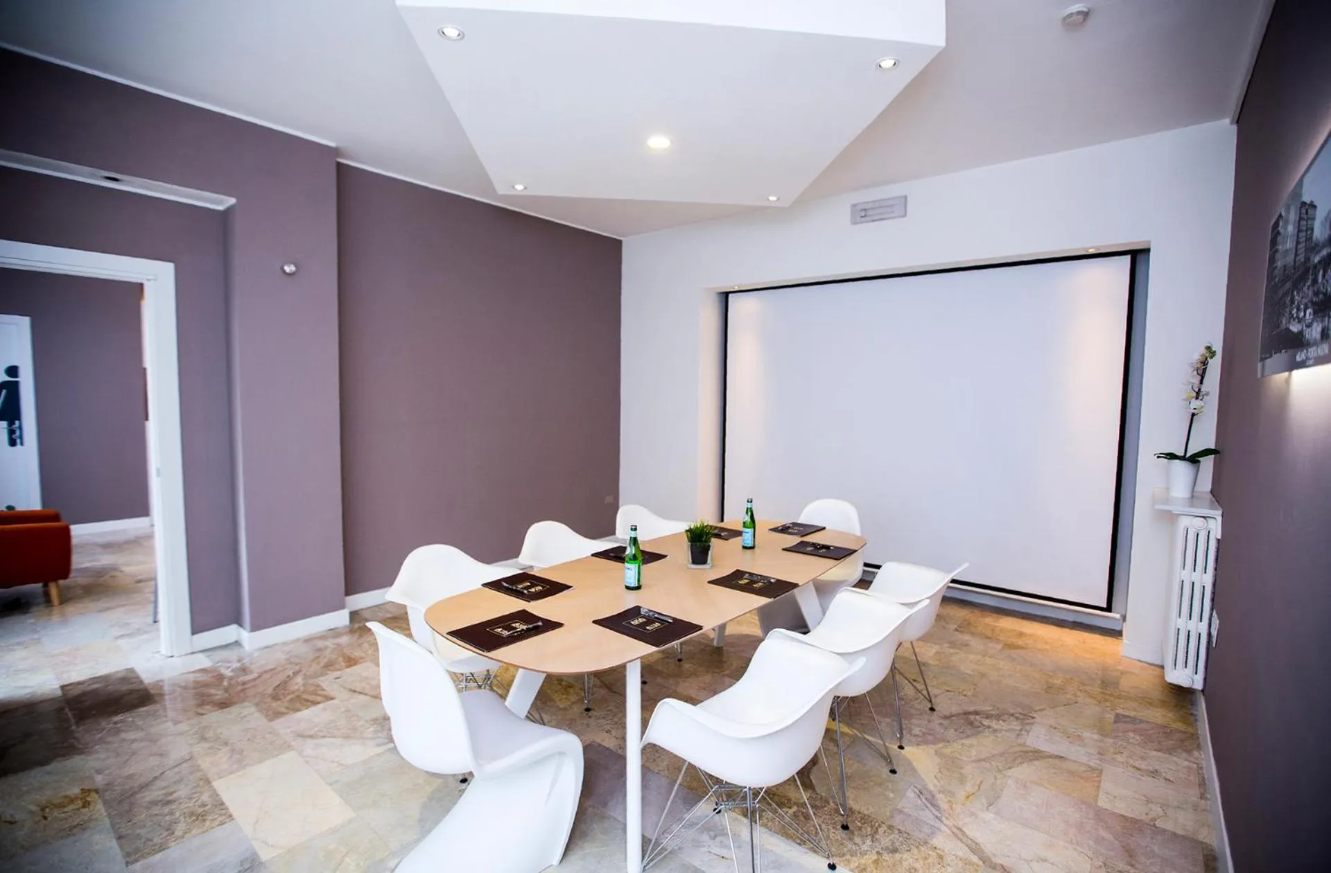 Meeting/conference room in Agape Hotel - AA Hotels