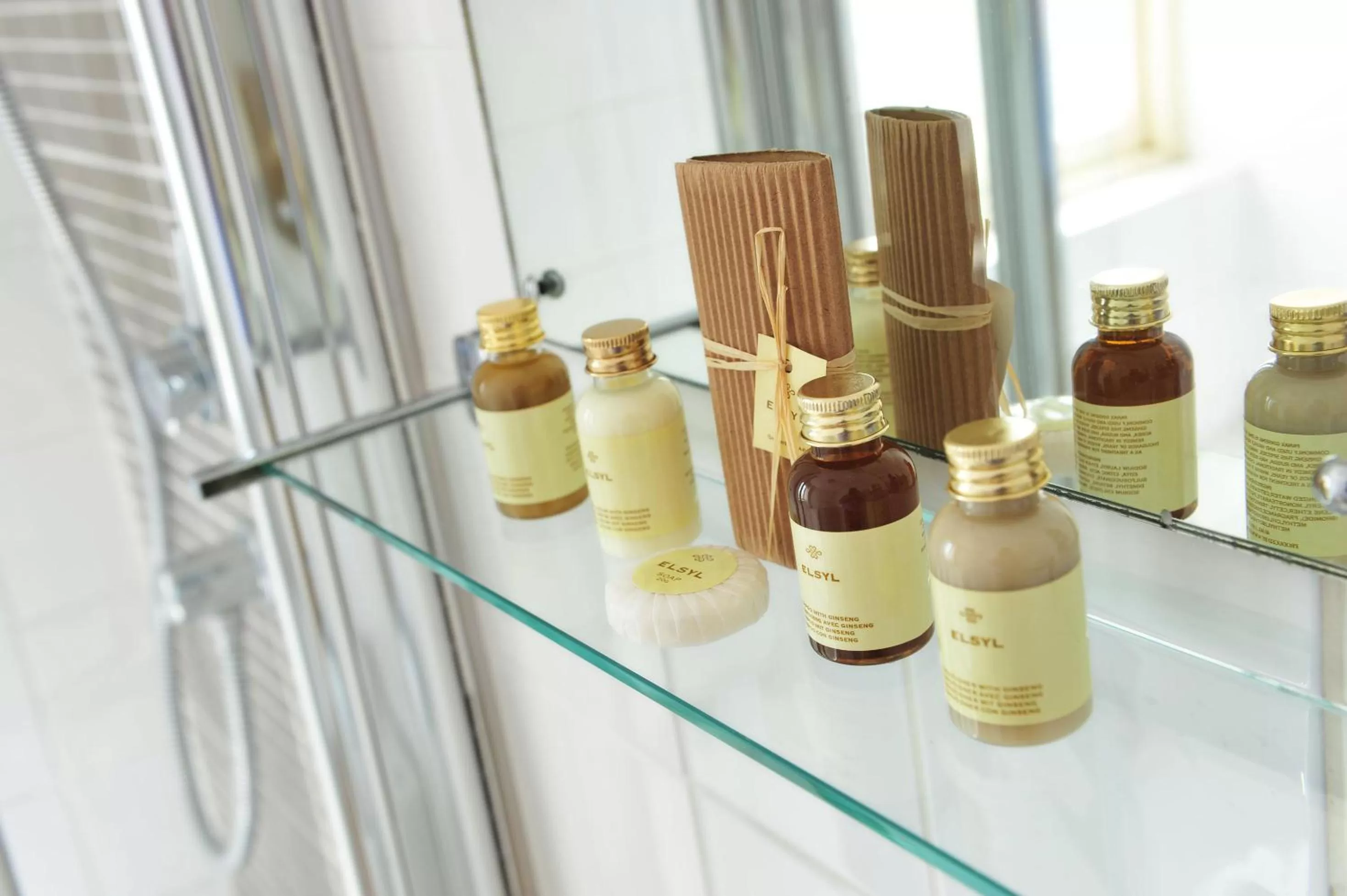 Bathroom in The White Lion Hotel