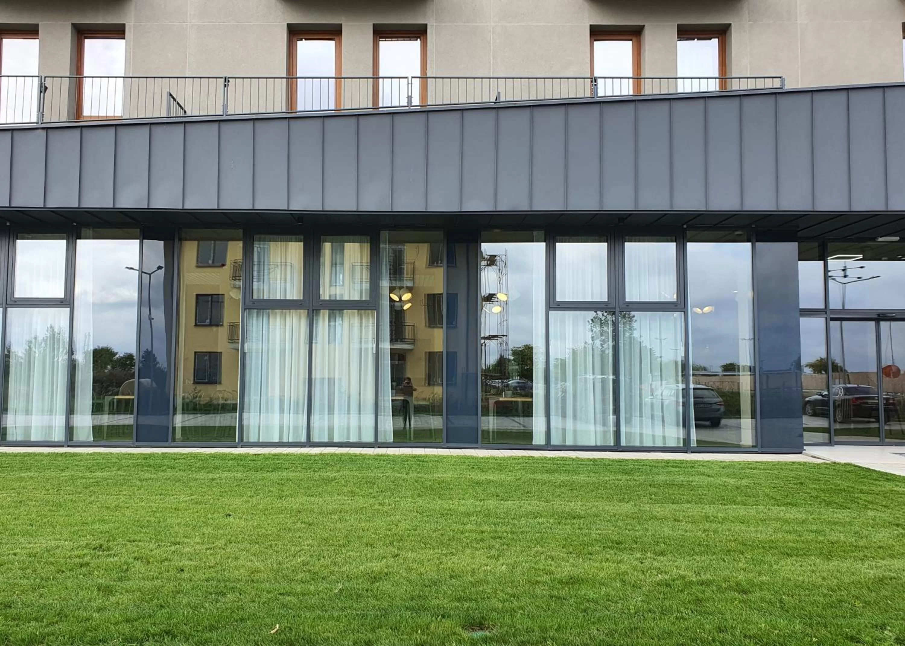 Facade/entrance in Marida Hotel