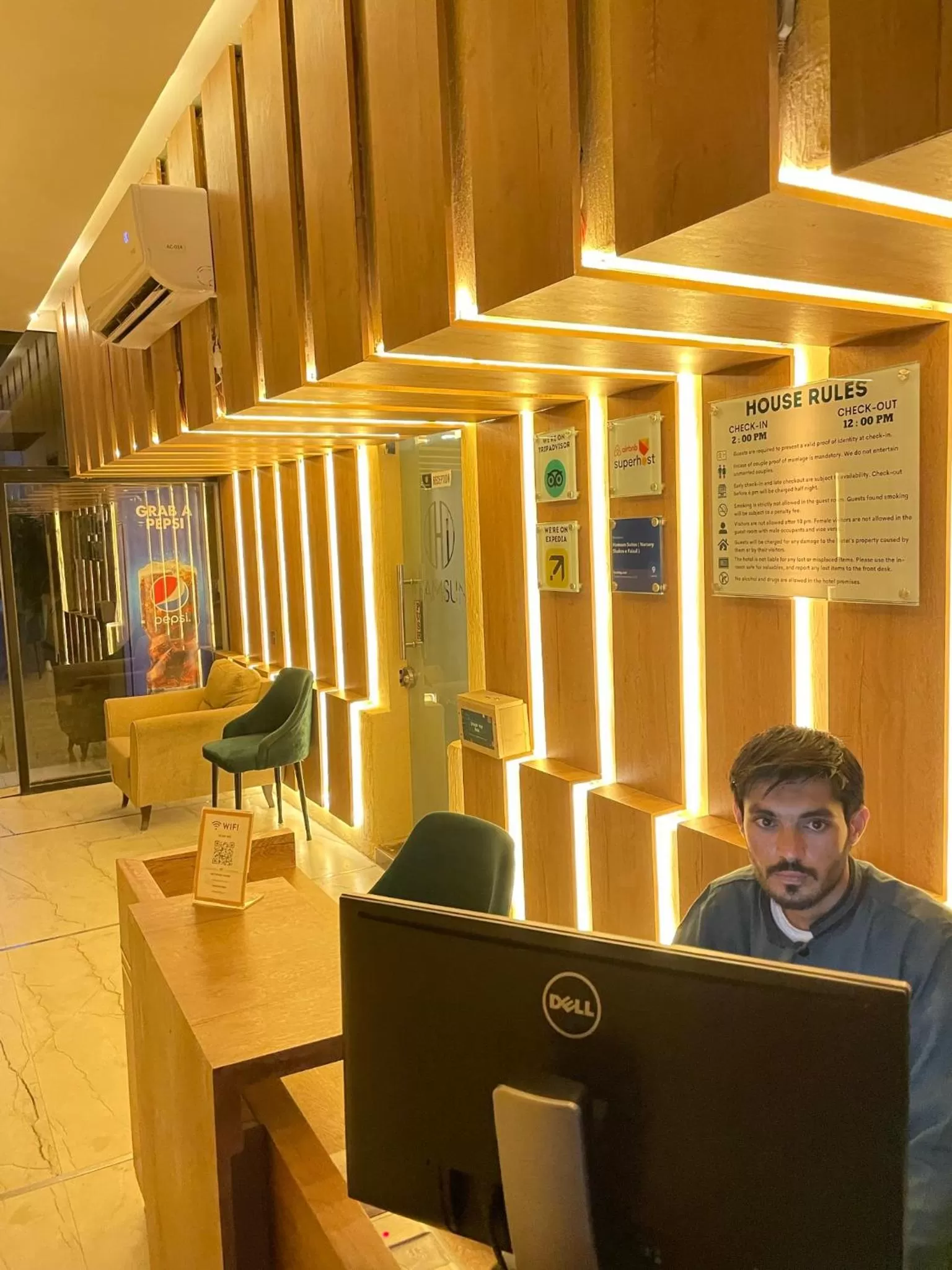 Lobby or reception in Hamsun Shahrah-e-Faisal