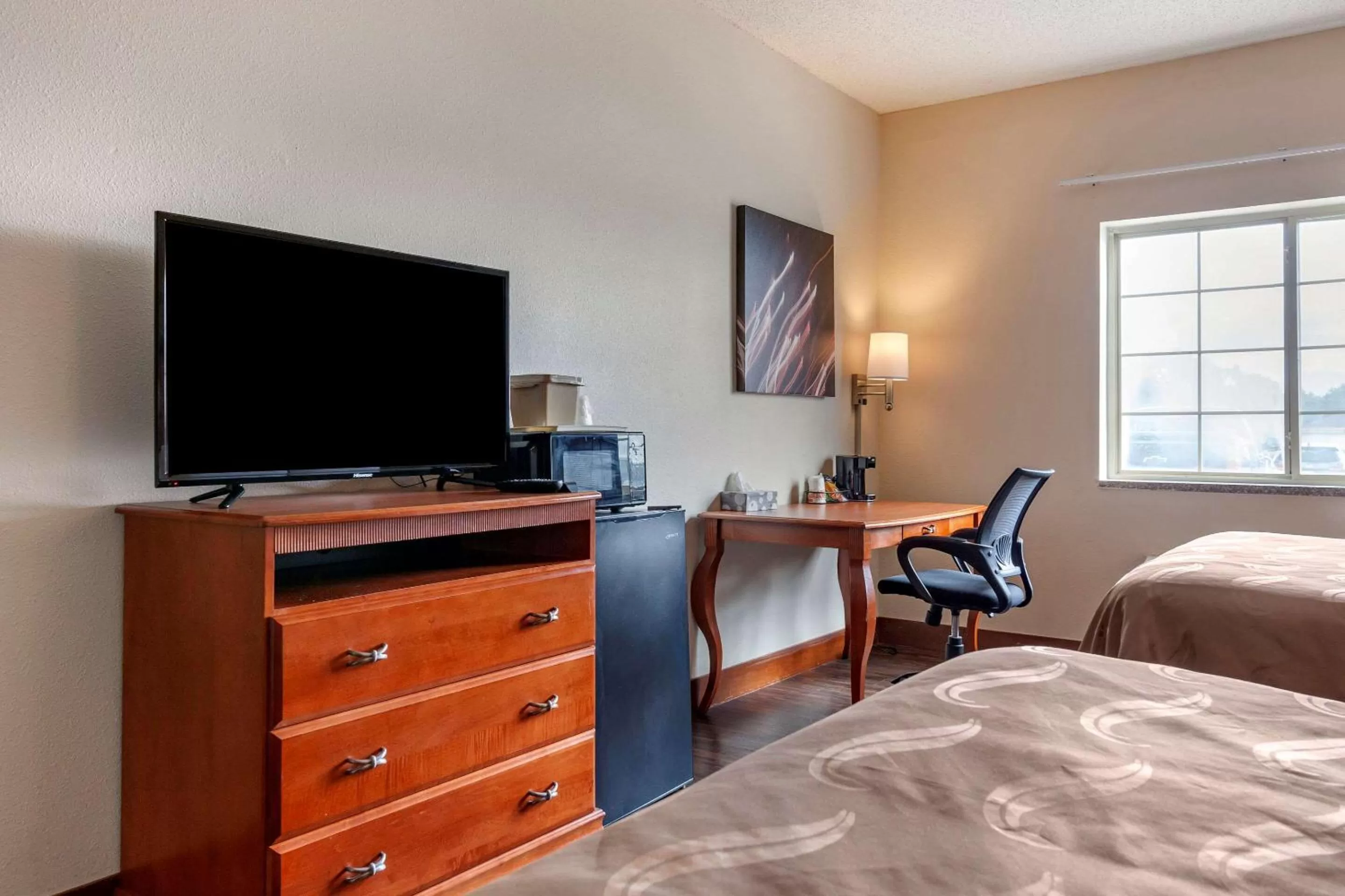 Bedroom, Bed in Quality Inn Redgranite