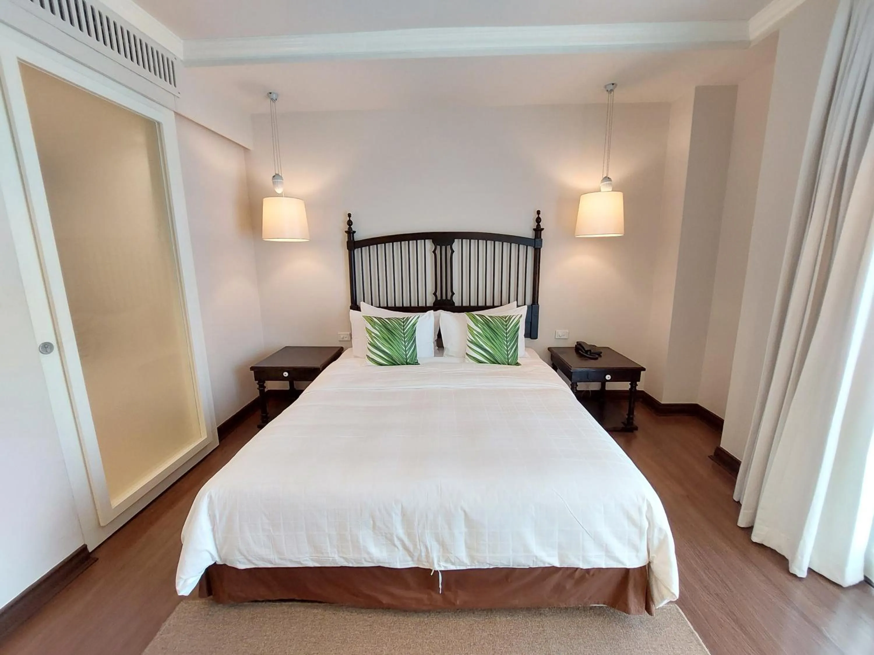 Bed in At 21 Saladaeng