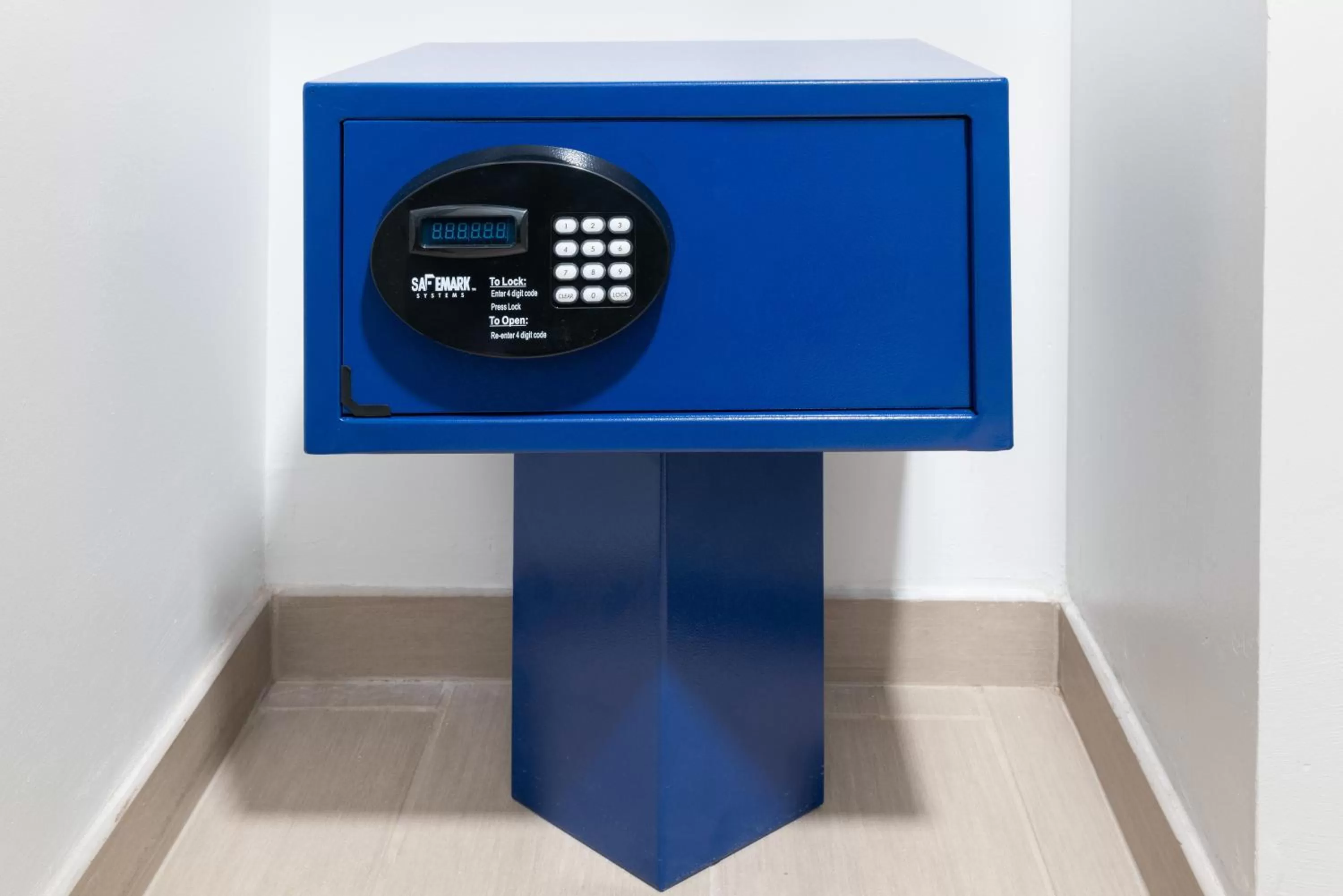 Photo of the whole room in Holiday Inn Express & Suites Boston - Cambridge by IHG