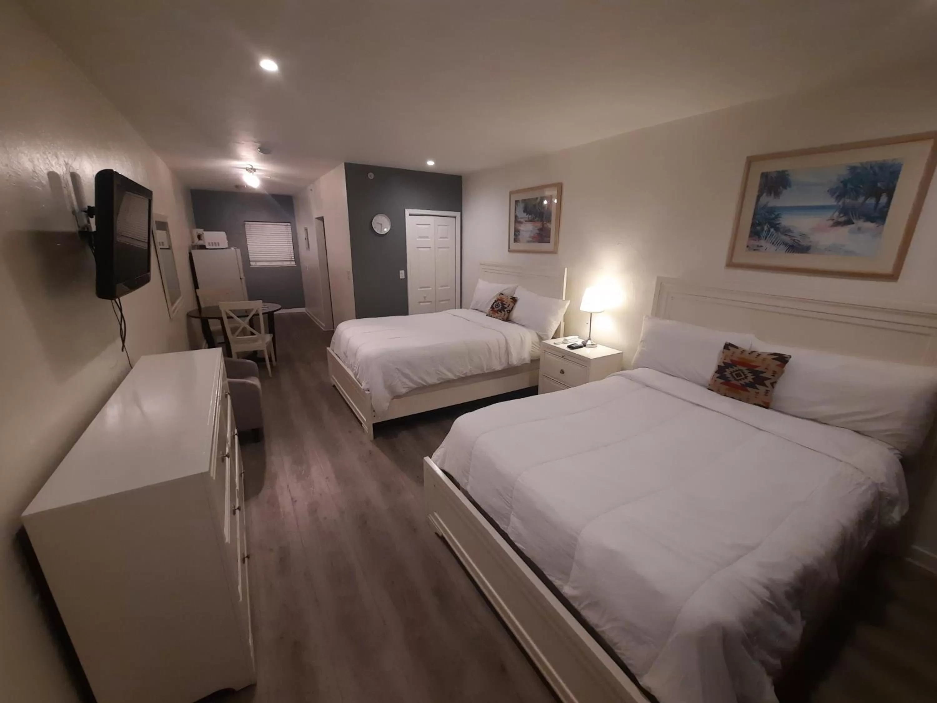 Bed in Stardust Hotel