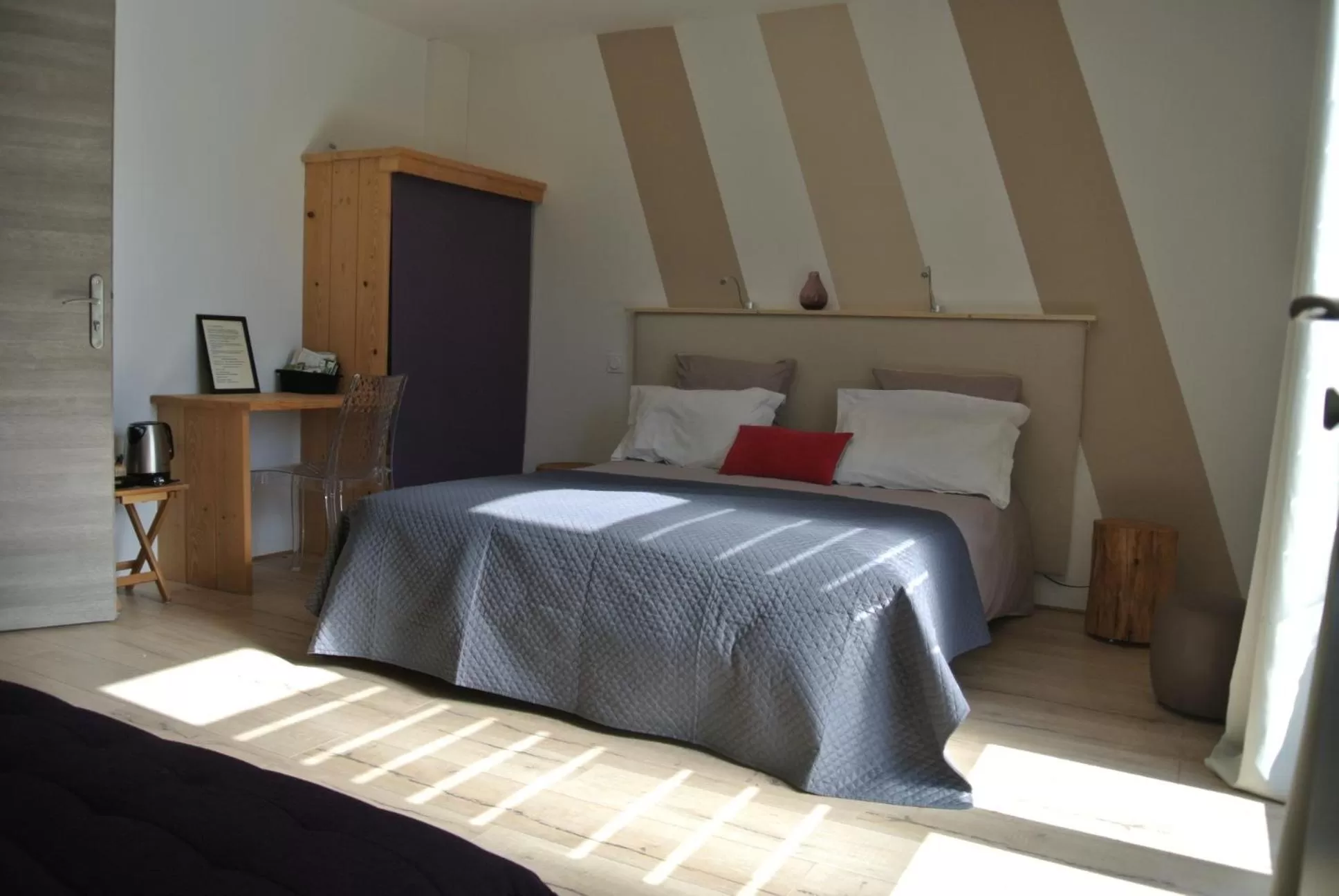 Bed in CARPE DIEM Résidence Hôtelière