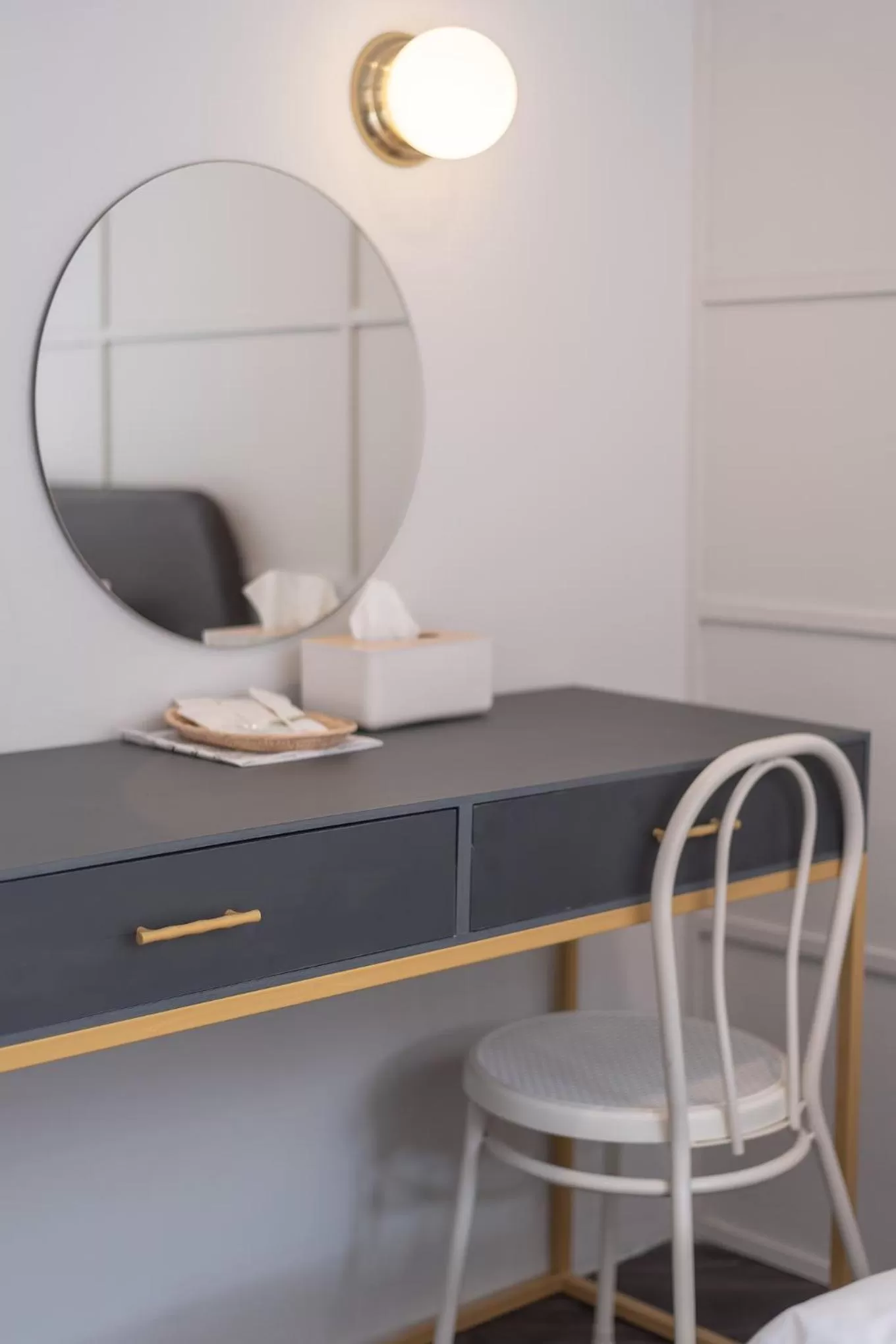 Seating area in The Mellow Pillow Hotel @ Chiang Mai Gate