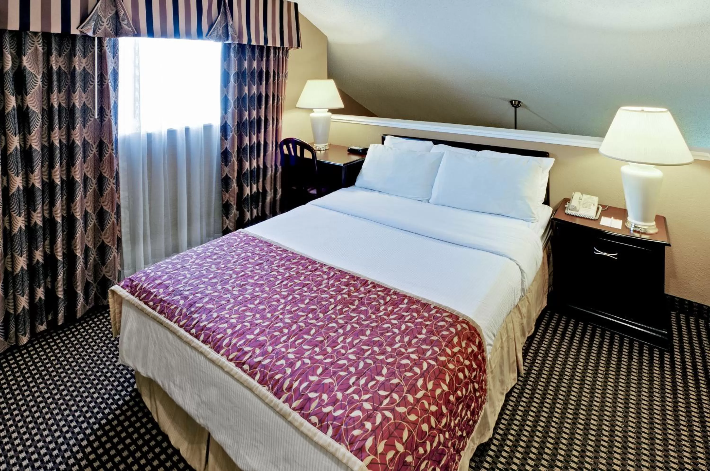 Day, Bed in Hawthorn Extended Stay by Wyndham Dayton