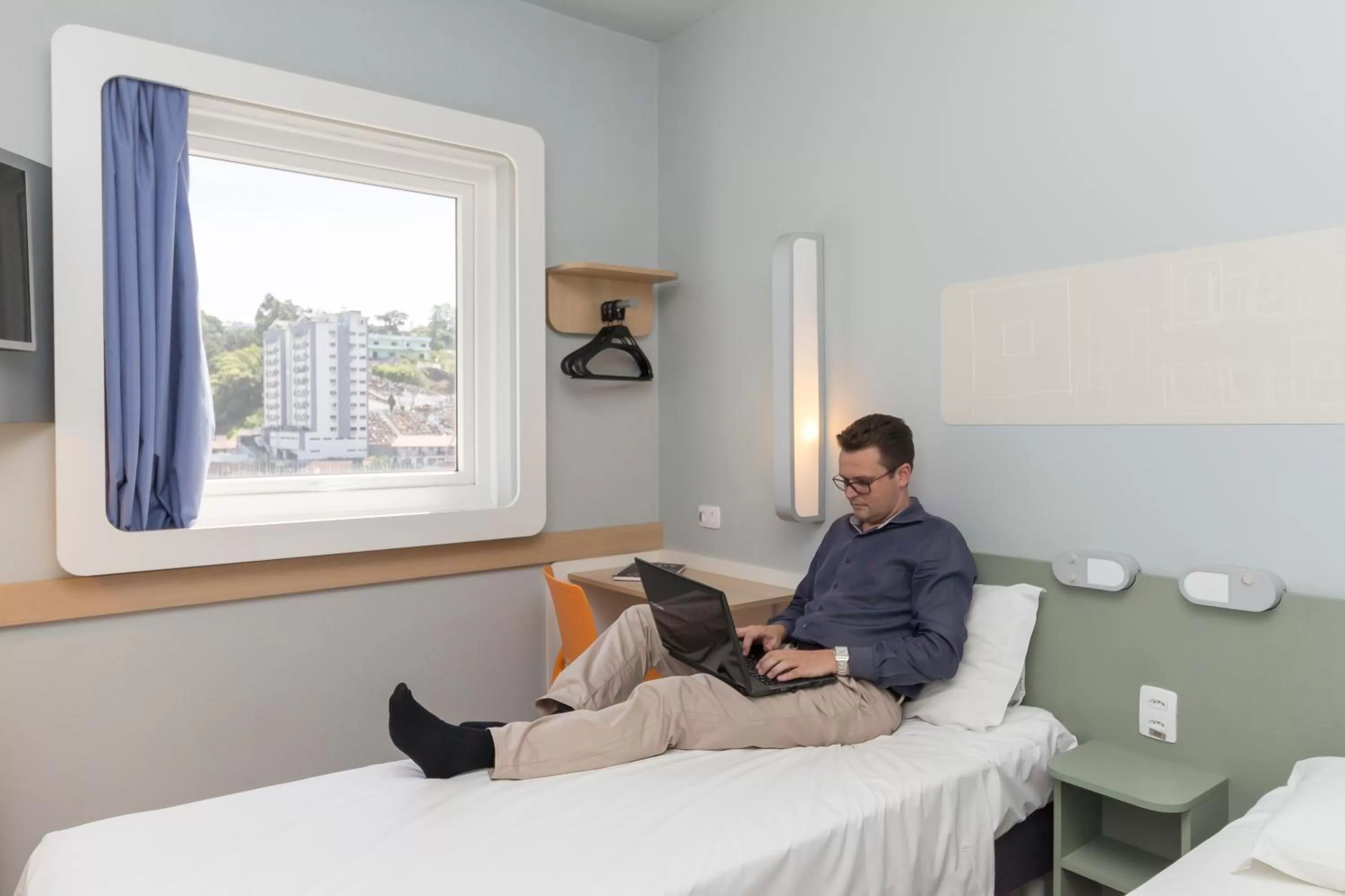 Bed in ibis budget Blumenau