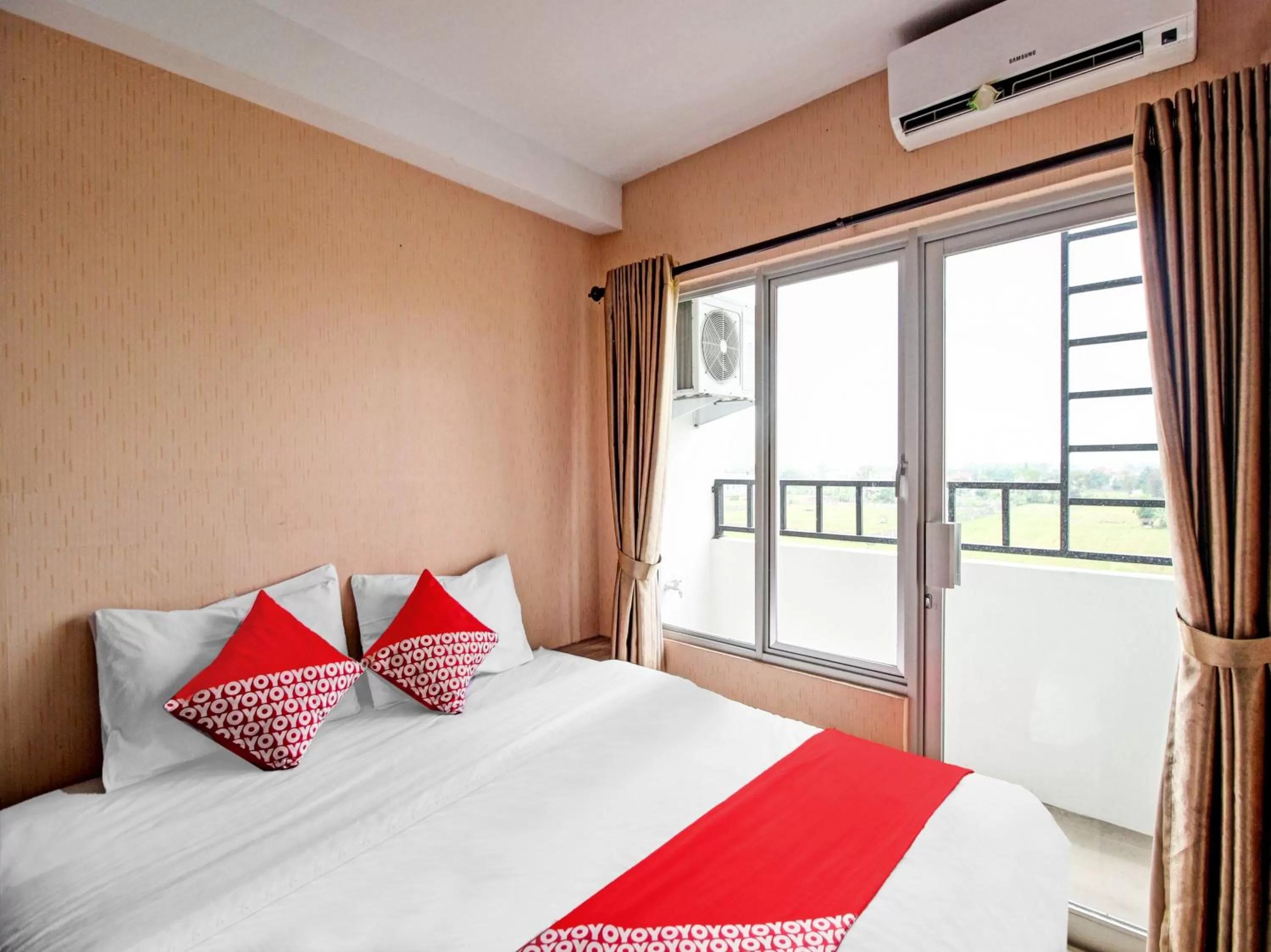 Bedroom, Bed in Hotel O Tridasa