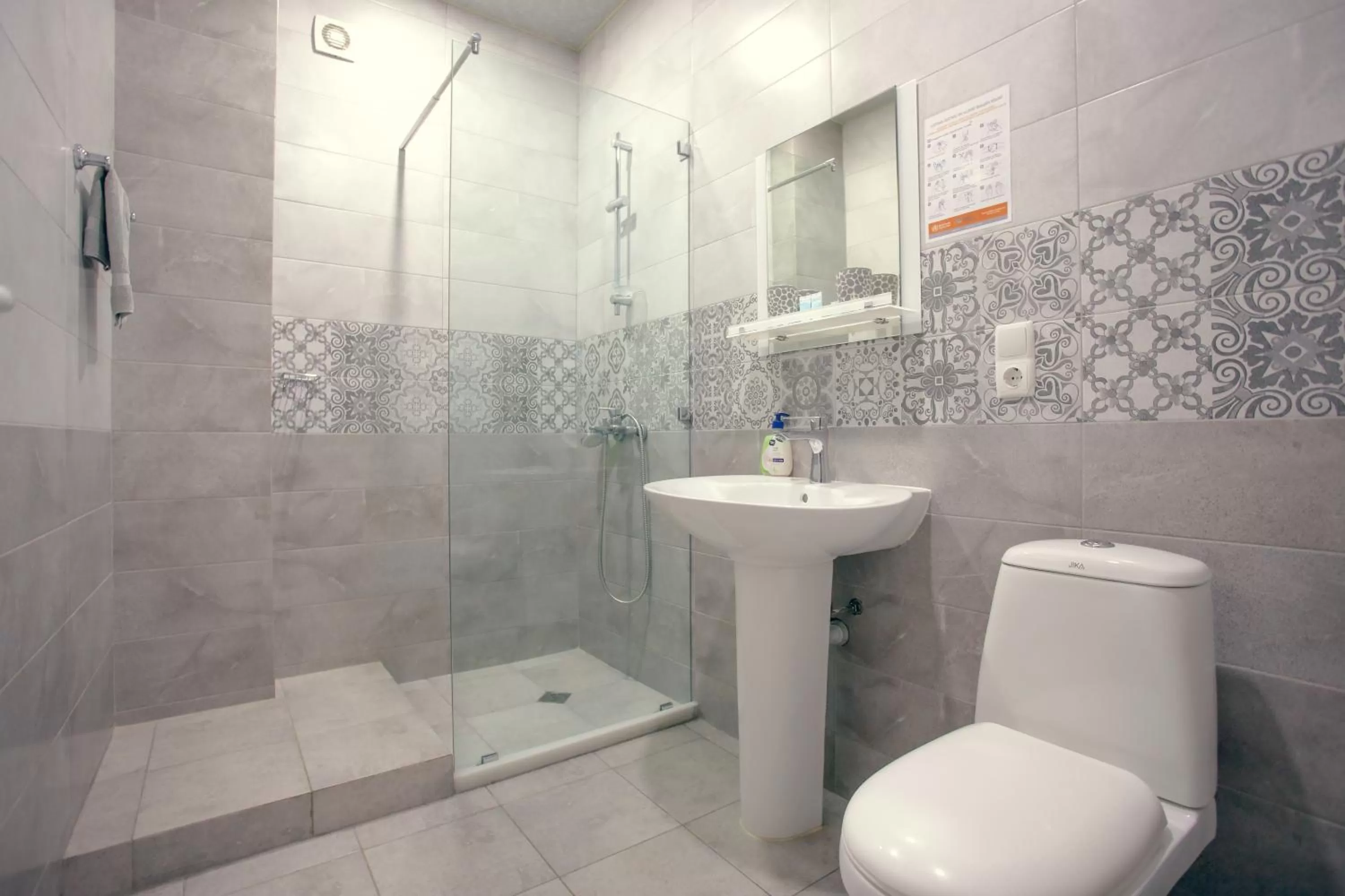 Bathroom in Hotel Paradise Road