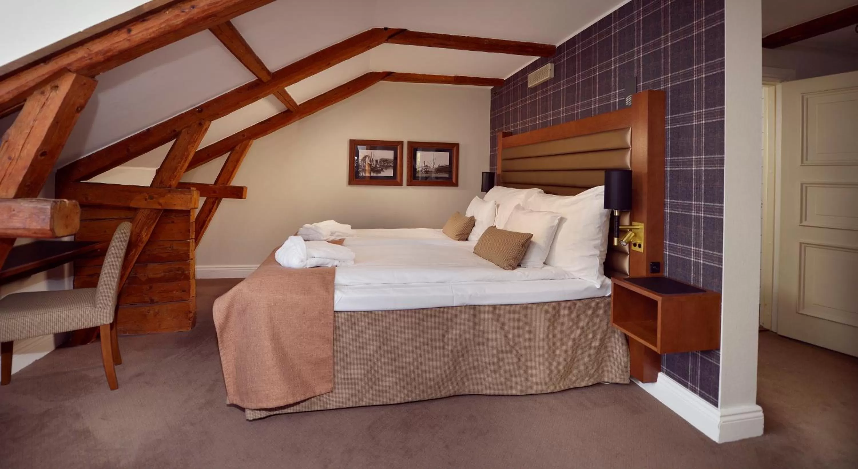 Bed in Home Hotel Packhuset