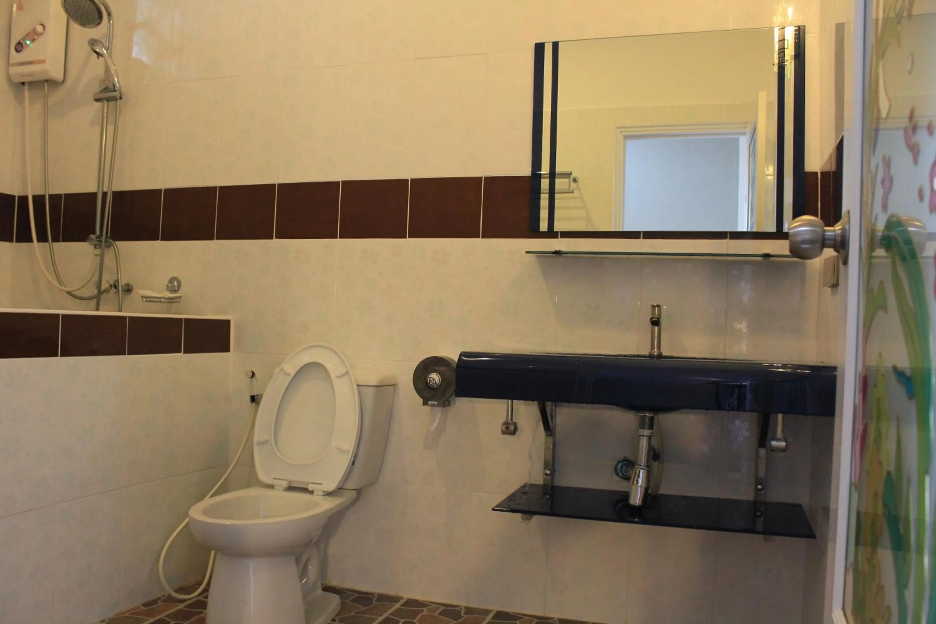 Property building in Eat n Sleep