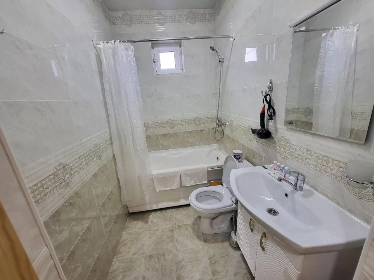 Bathroom in Ulli Oy Hotel & Terasse