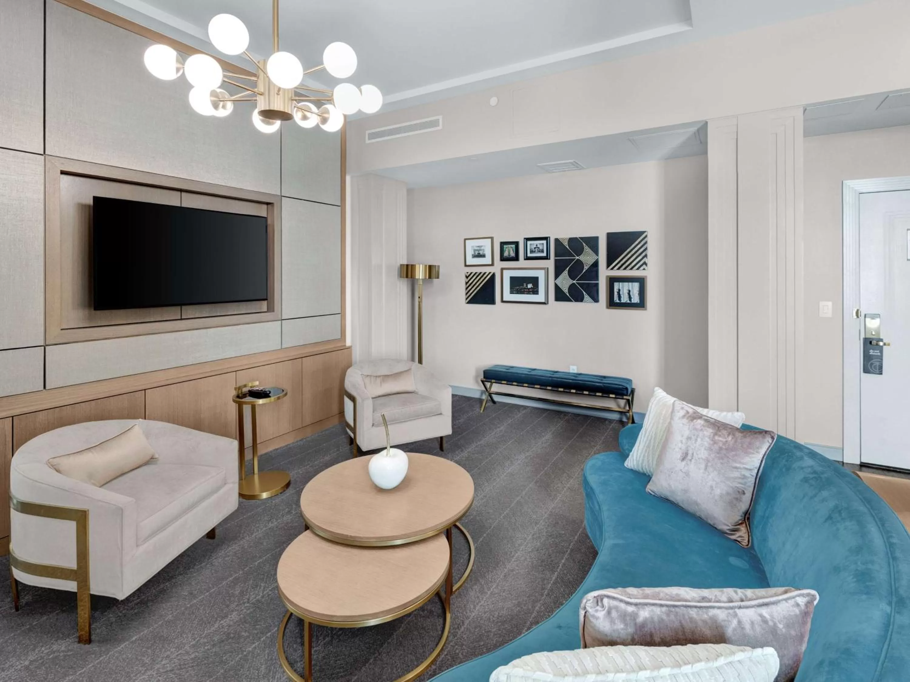 Bedroom in Tulsa Club Hotel Curio Collection By Hilton