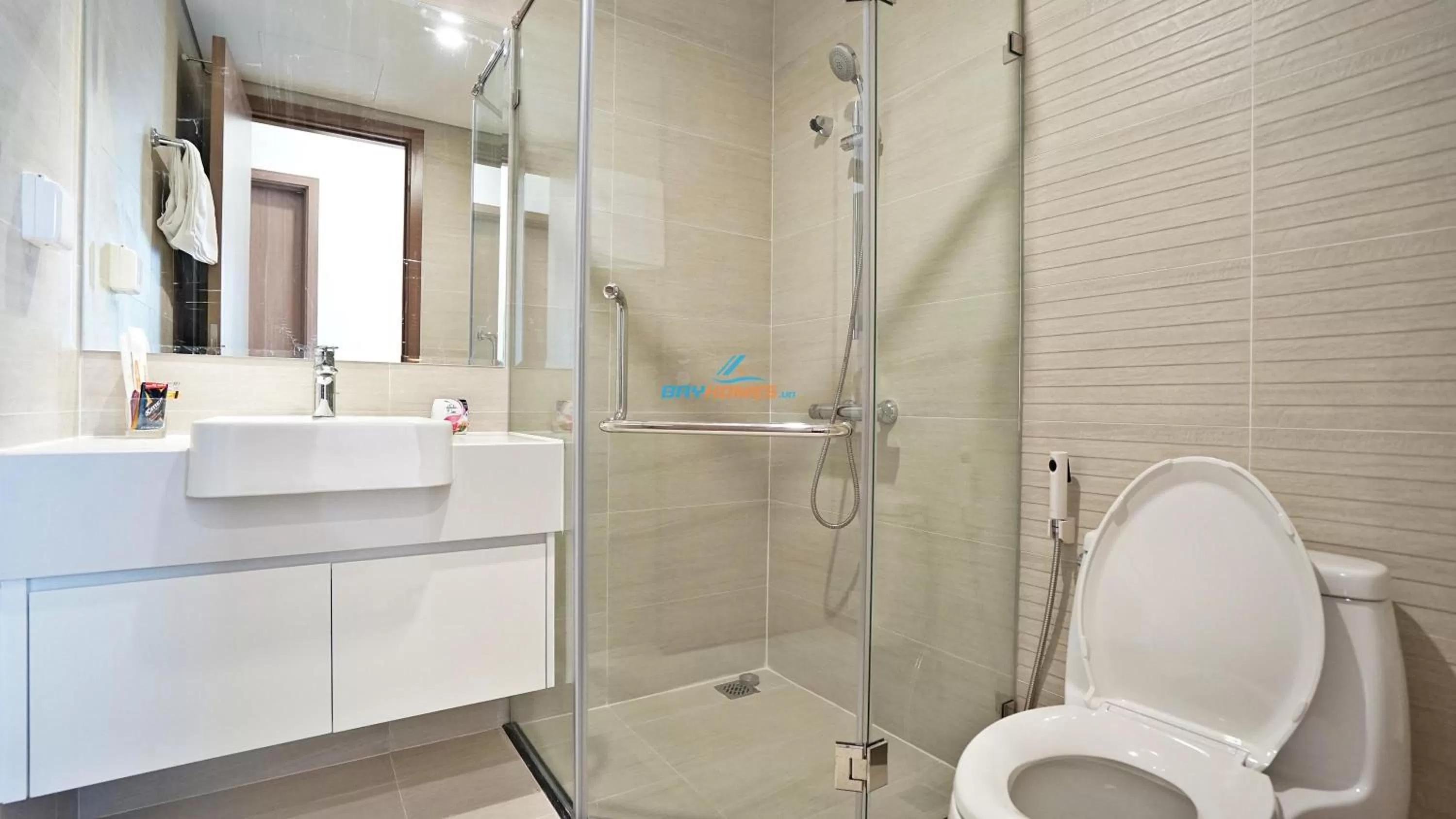 Bathroom in Vinhomes Skylake Apartment - by Bayhomes
