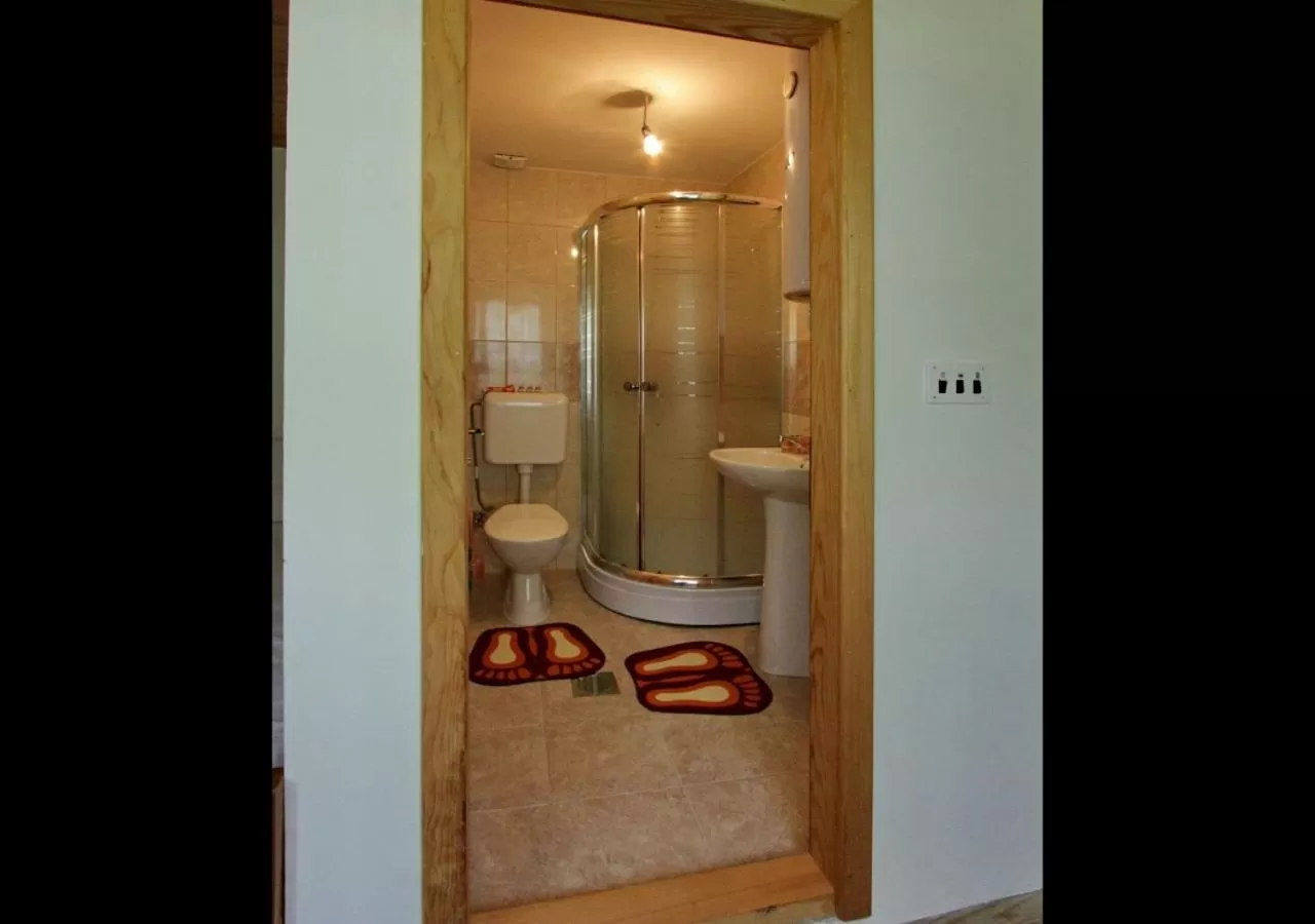 Bathroom in Bujtina Zhaveli