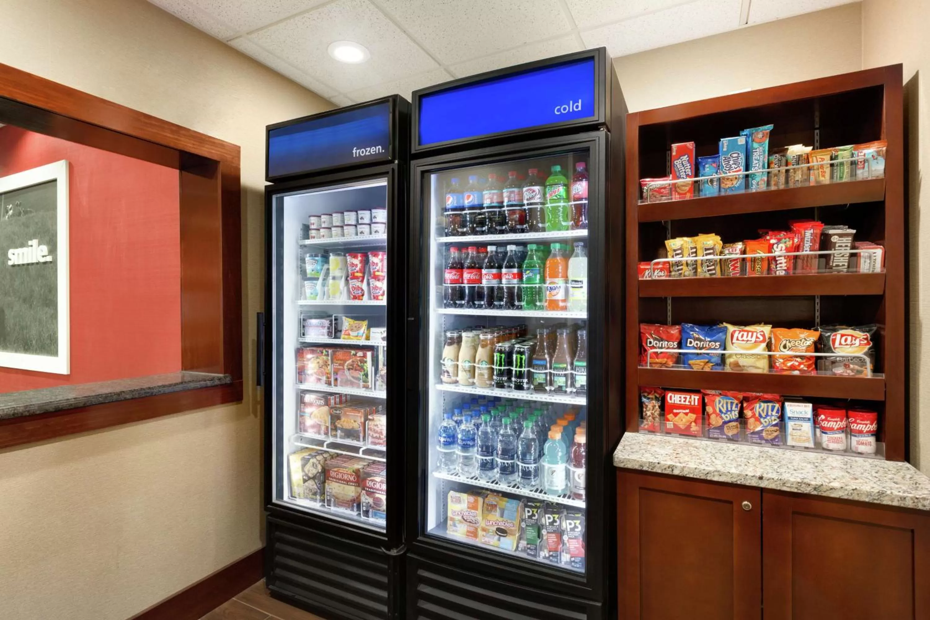 Restaurant/places to eat in Hampton Inn Wichita Falls-Sikes Senter Mall