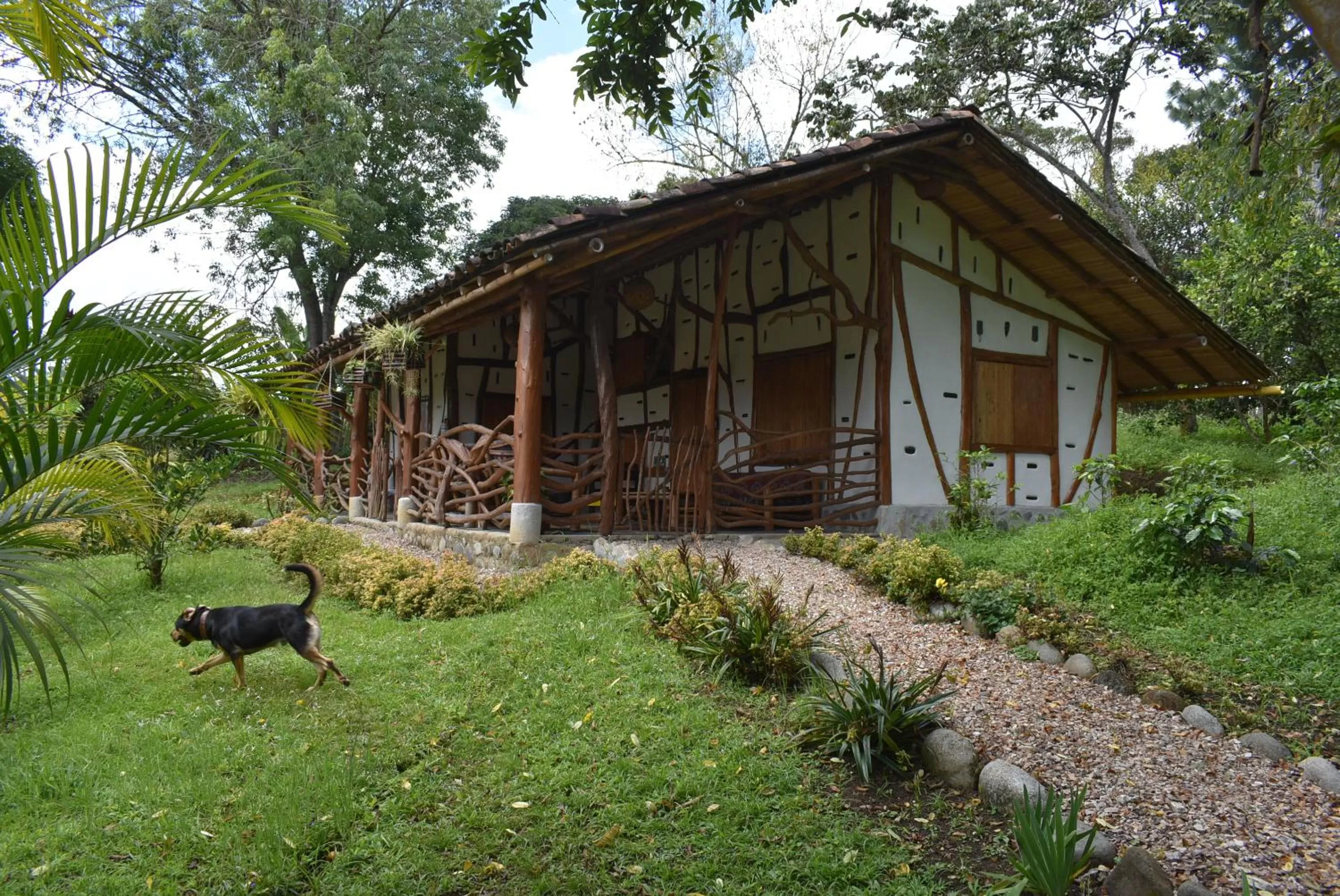 Property building in Hotel La Casa de Francois