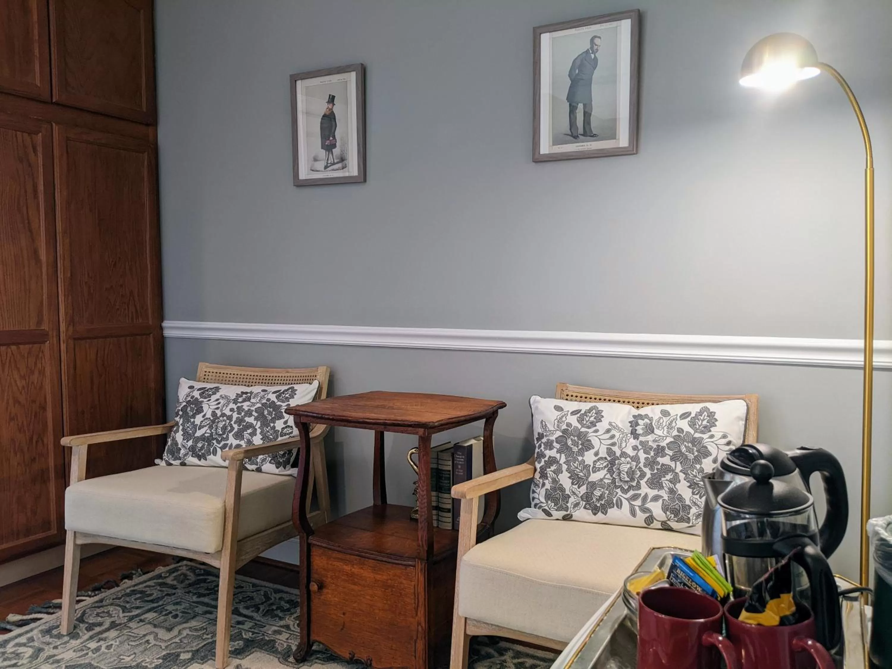 Seating area in Stanton House Inn