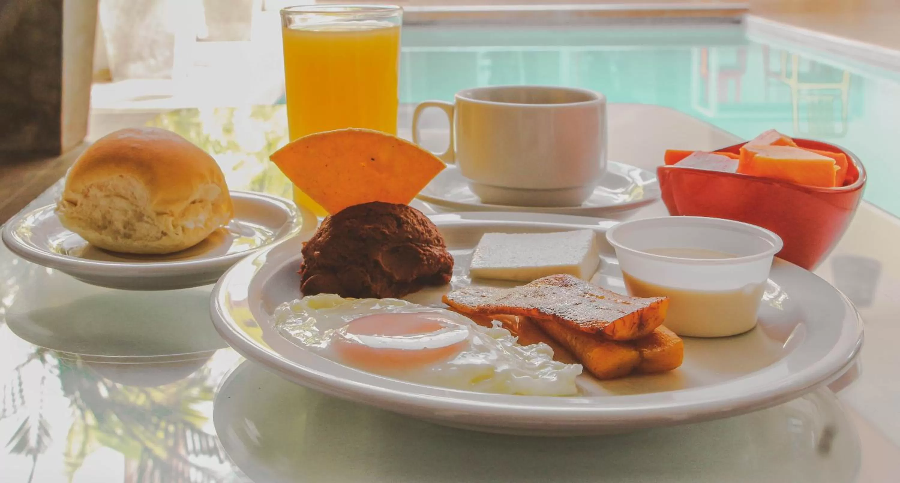 Breakfast in Remfort Hotel