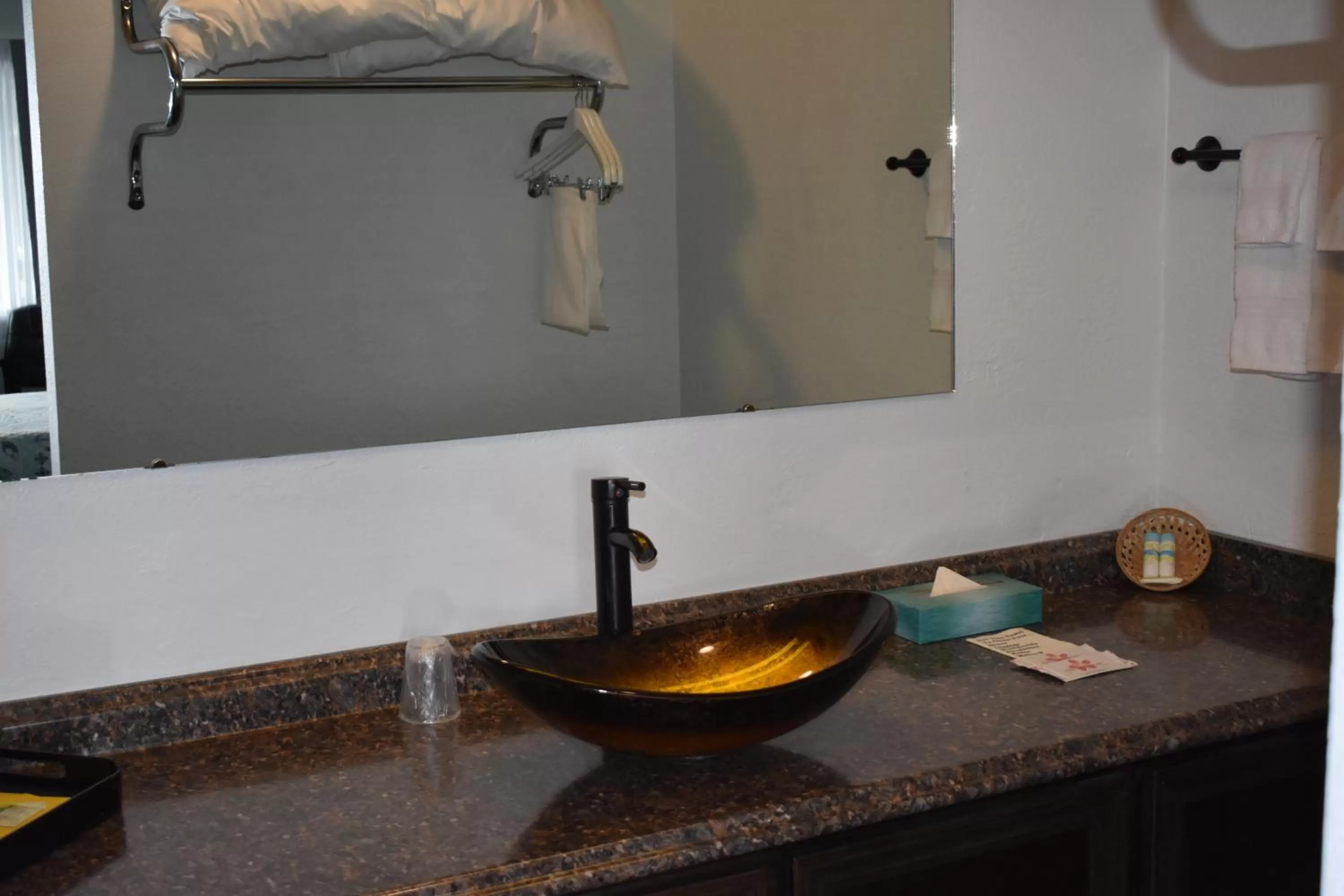 Bathroom in Lighthouse Cove Inn