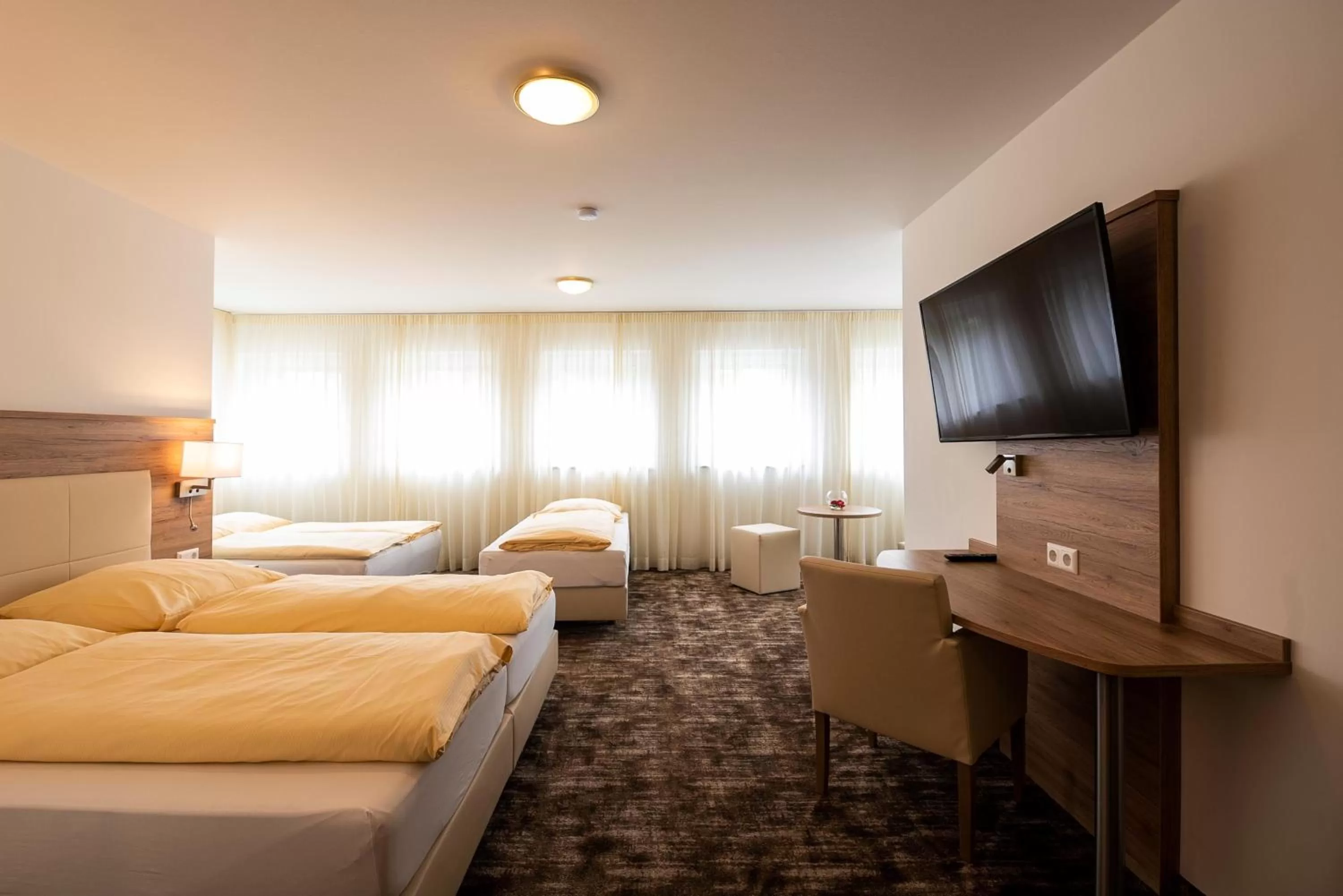 Bed in Sternplatz Hotel