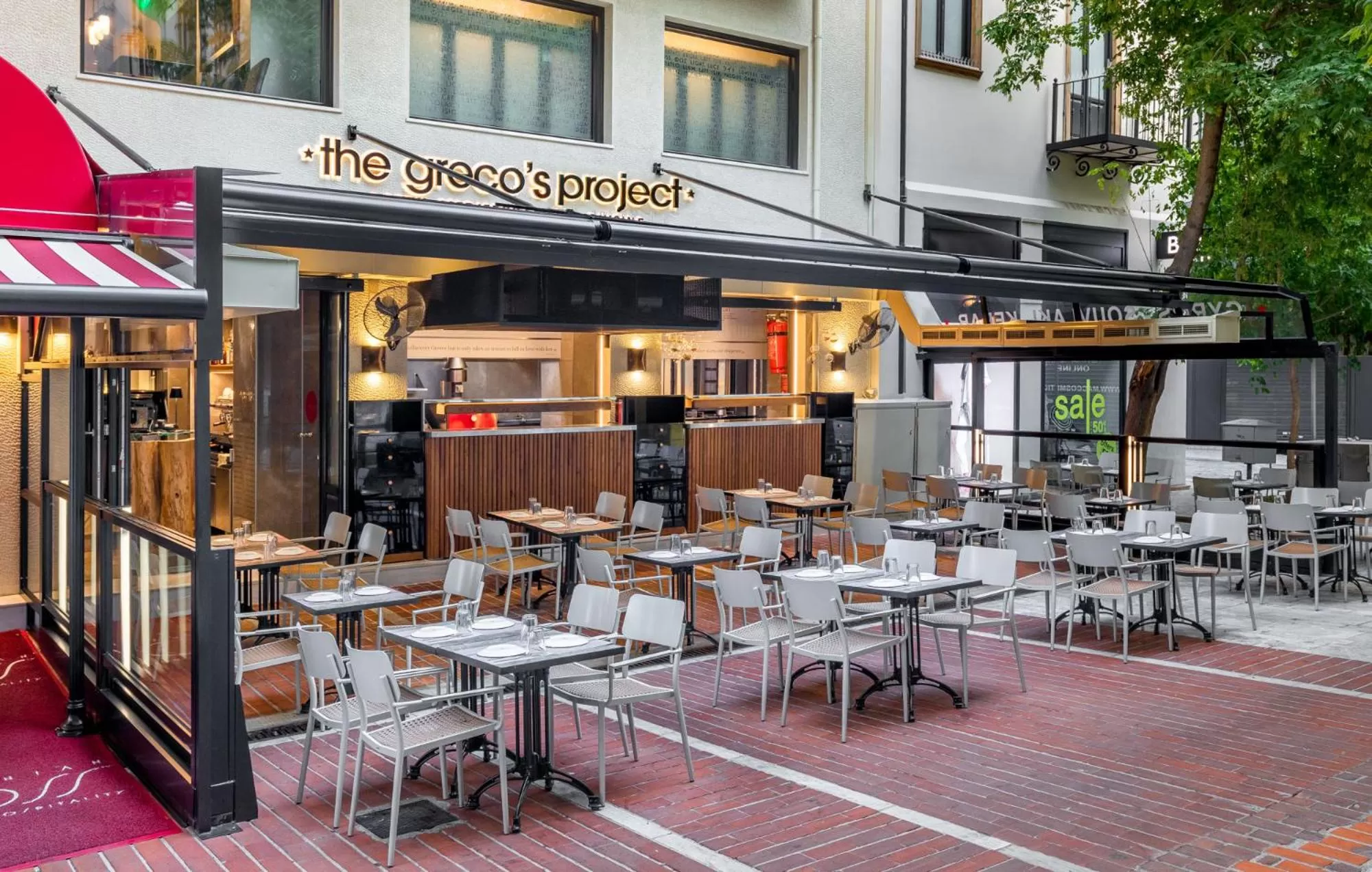 Restaurant/places to eat in Athenian Foss