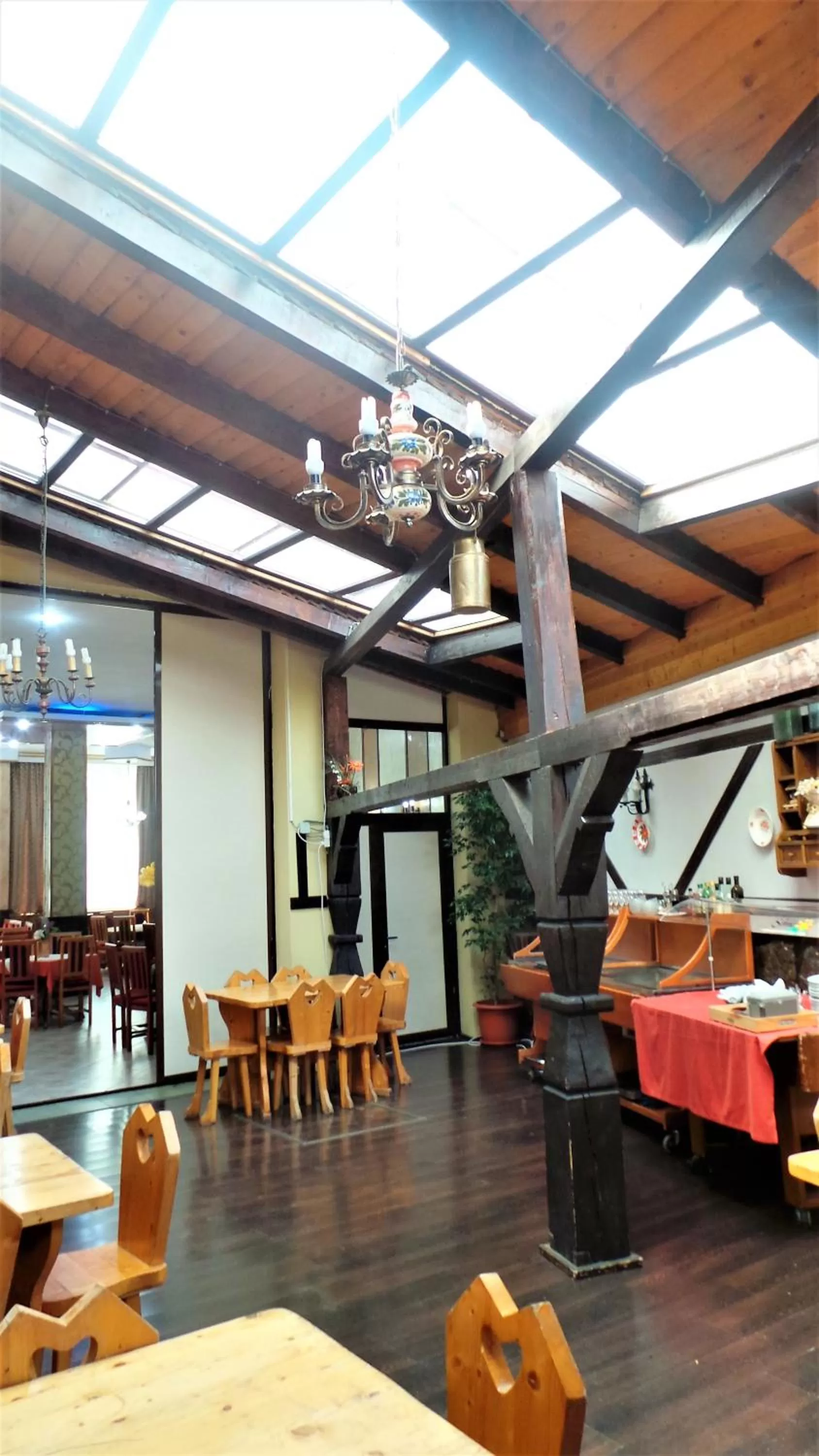 Restaurant/Places to Eat in Hotel Sonne