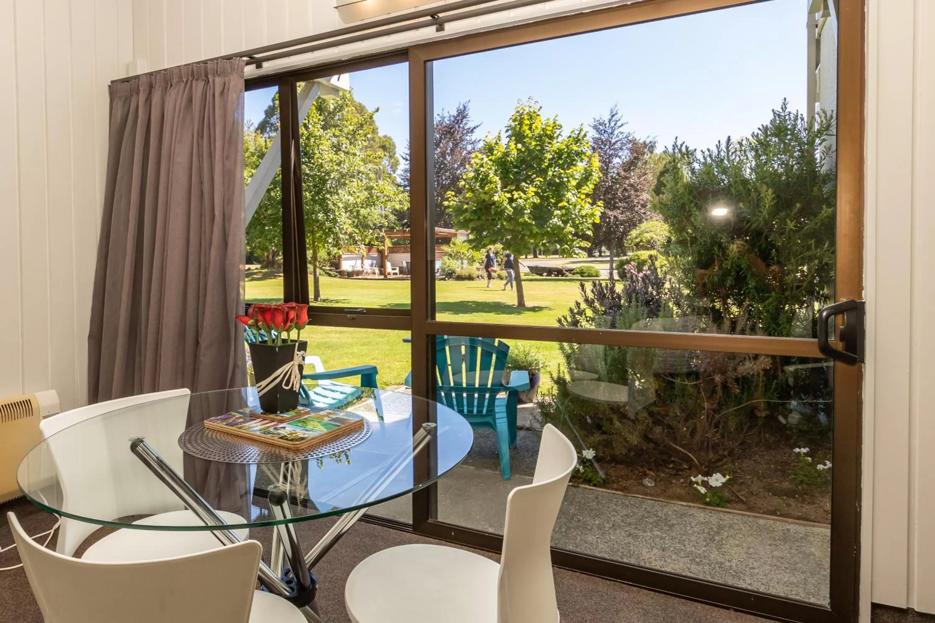 Patio in ASURE Explorer Motel & Apartments