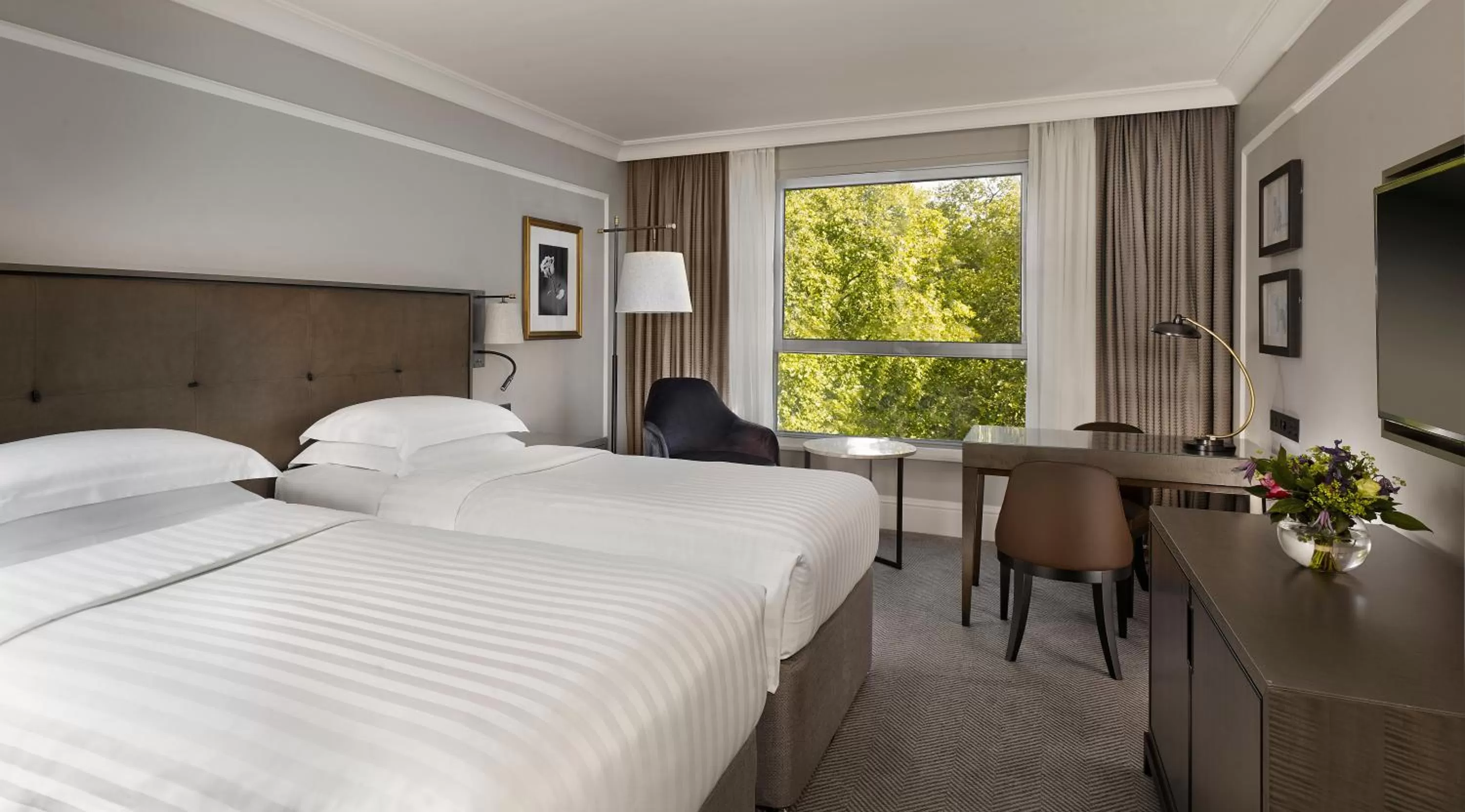 Twin Room with Garden View in Hyatt Regency London - The Churchill