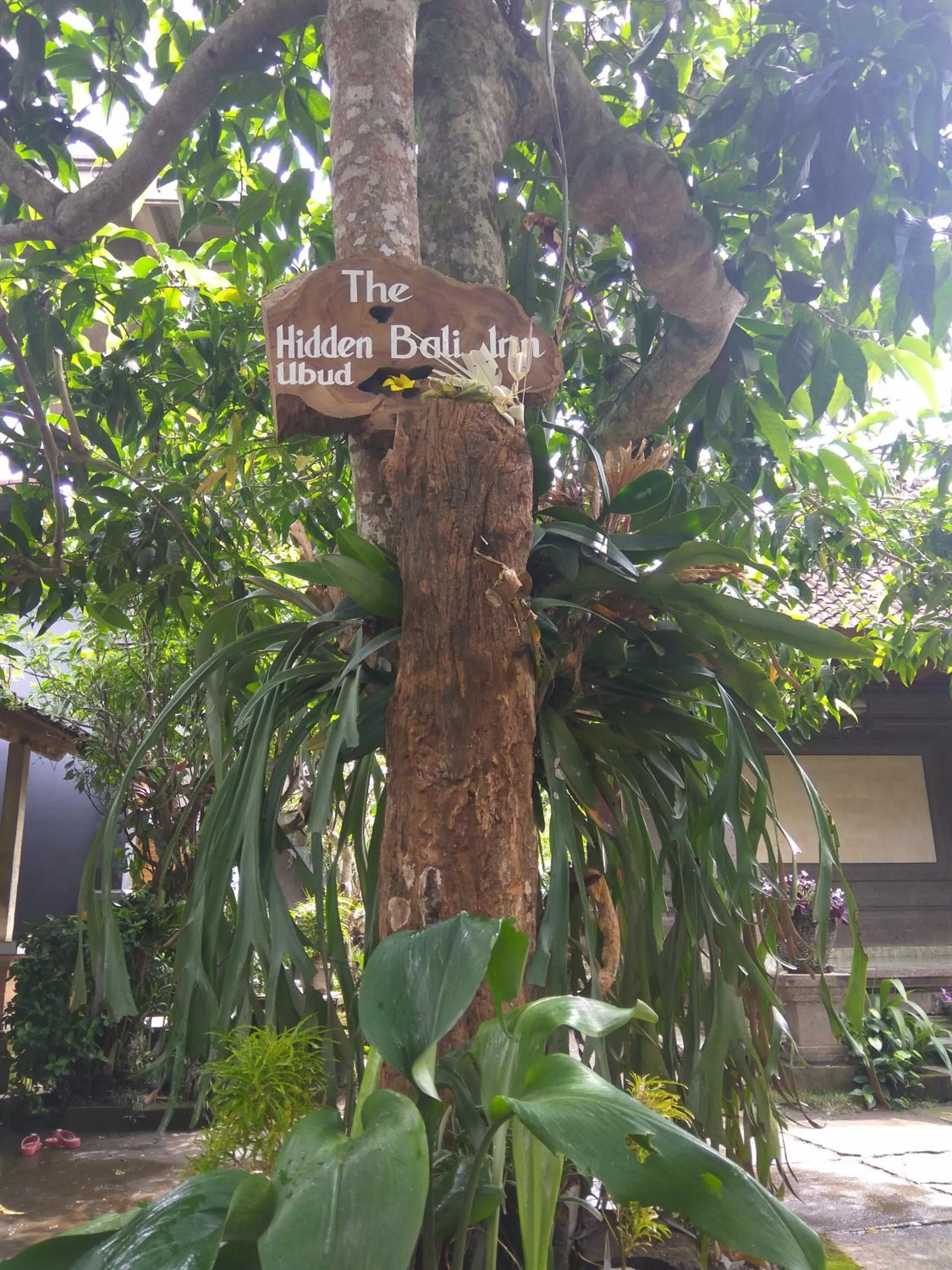 Facade/entrance in The Hidden Bali Inn