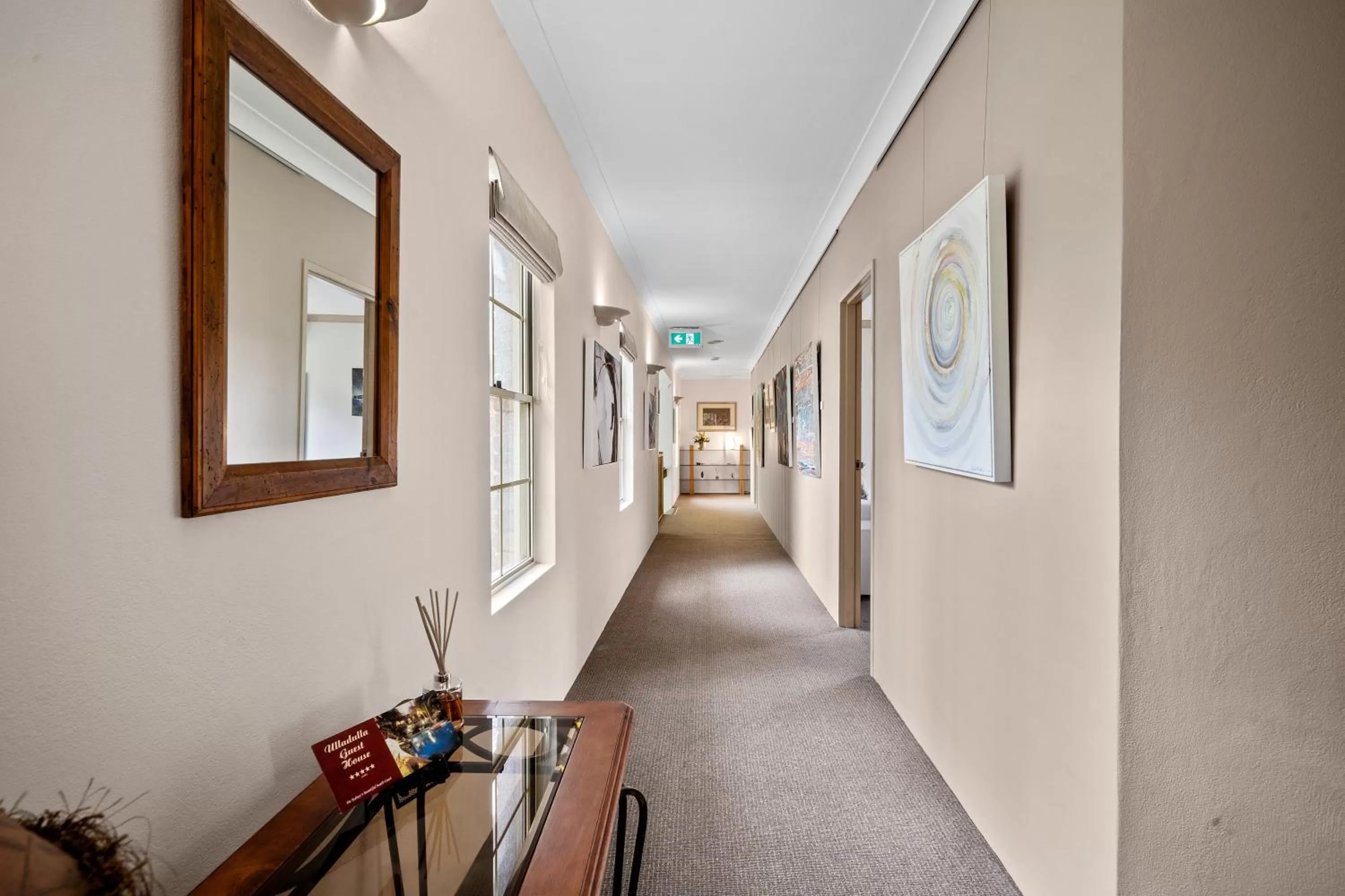 Property building in Oasis Inn Ulladulla - Welcoming Guests 18 Years and Older