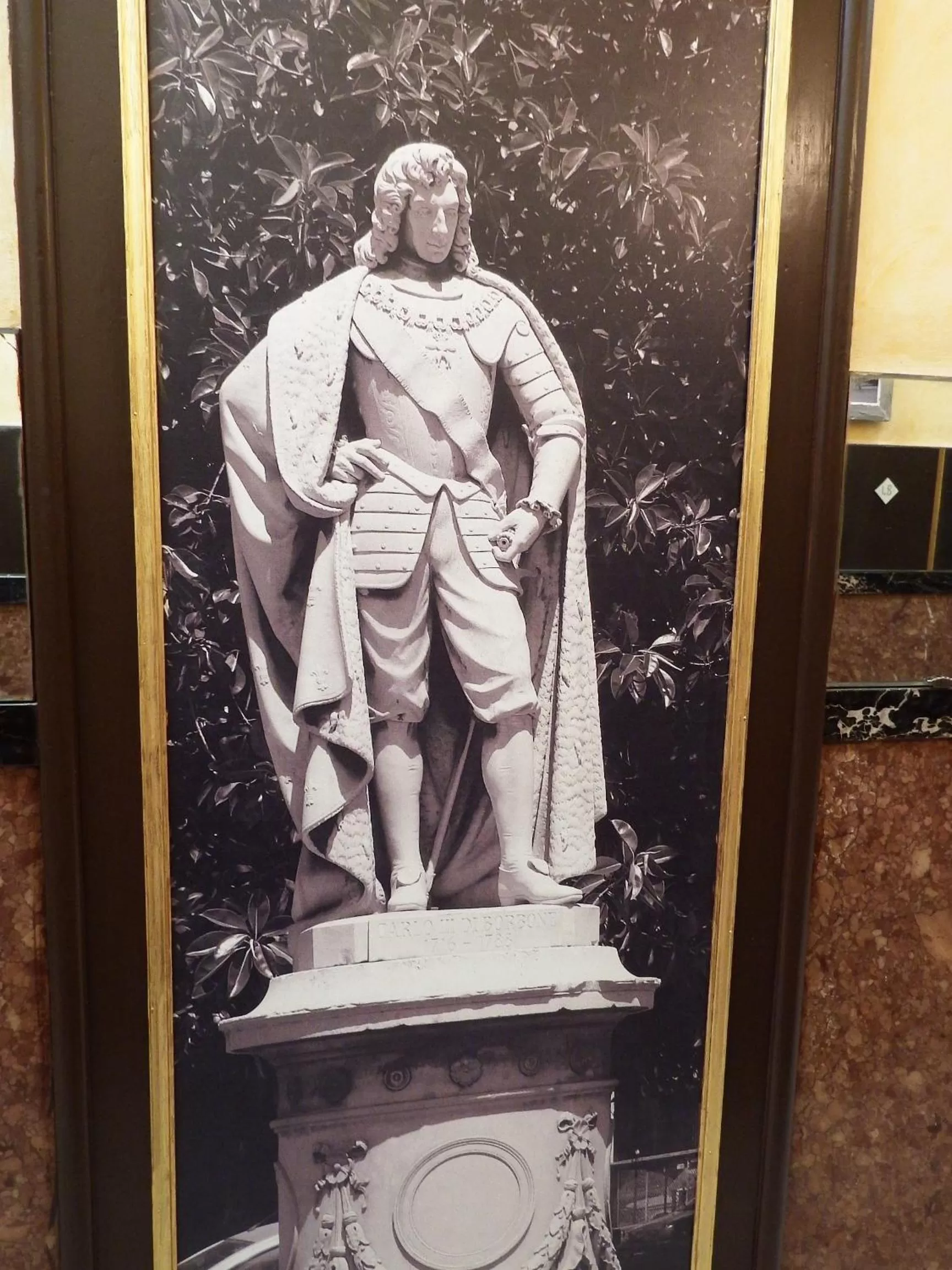 Decorative detail in Hotel Touring