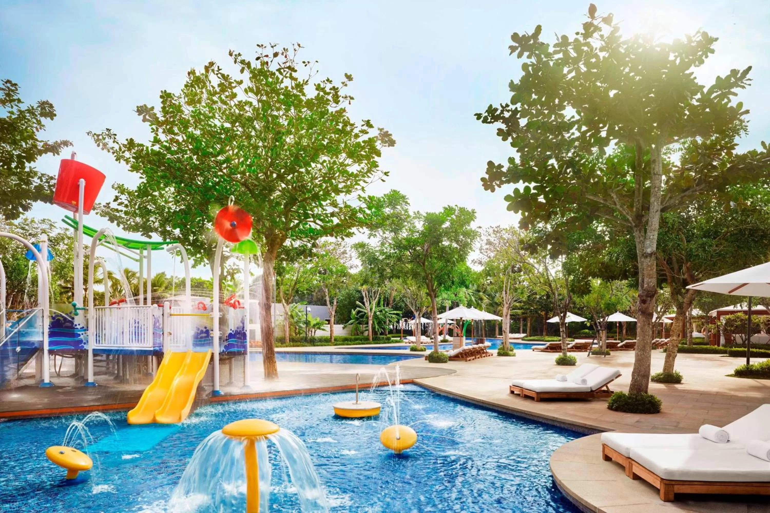 Swimming Pool in The Sanya EDITION