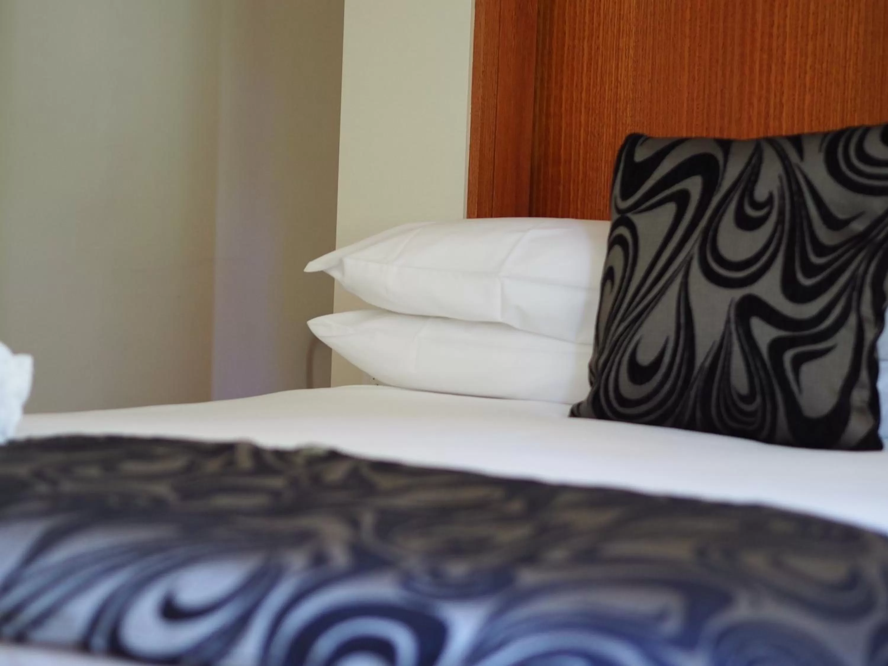 Living room, Bed in Linaker Art Deco Motel