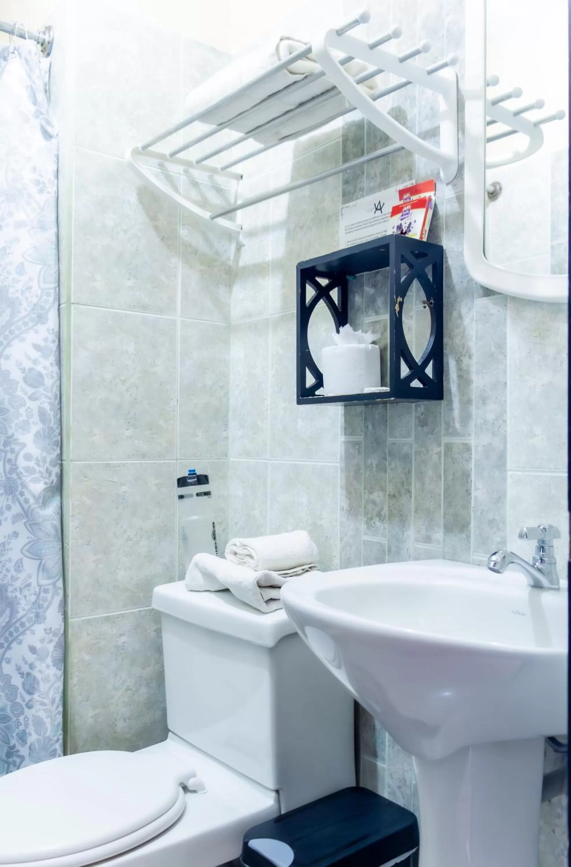 Bathroom in Hostal Antares